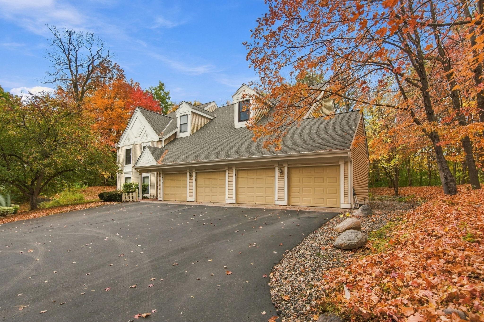 View of Residential at 15805 26th Avenue #B, Plymouth MN 55447, Plymouth (34 of 35) - Mike Wilen | Minnesota Team Real Estate