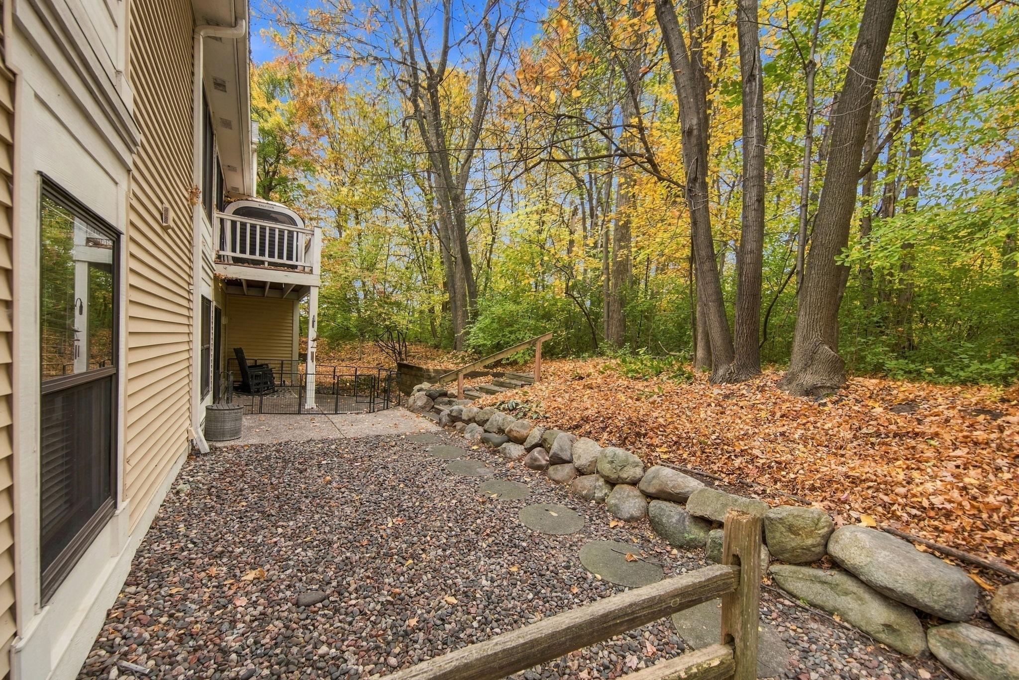 View of Residential at 15805 26th Avenue #B, Plymouth MN 55447, Plymouth (29 of 35) - Mike Wilen | Minnesota Team Real Estate