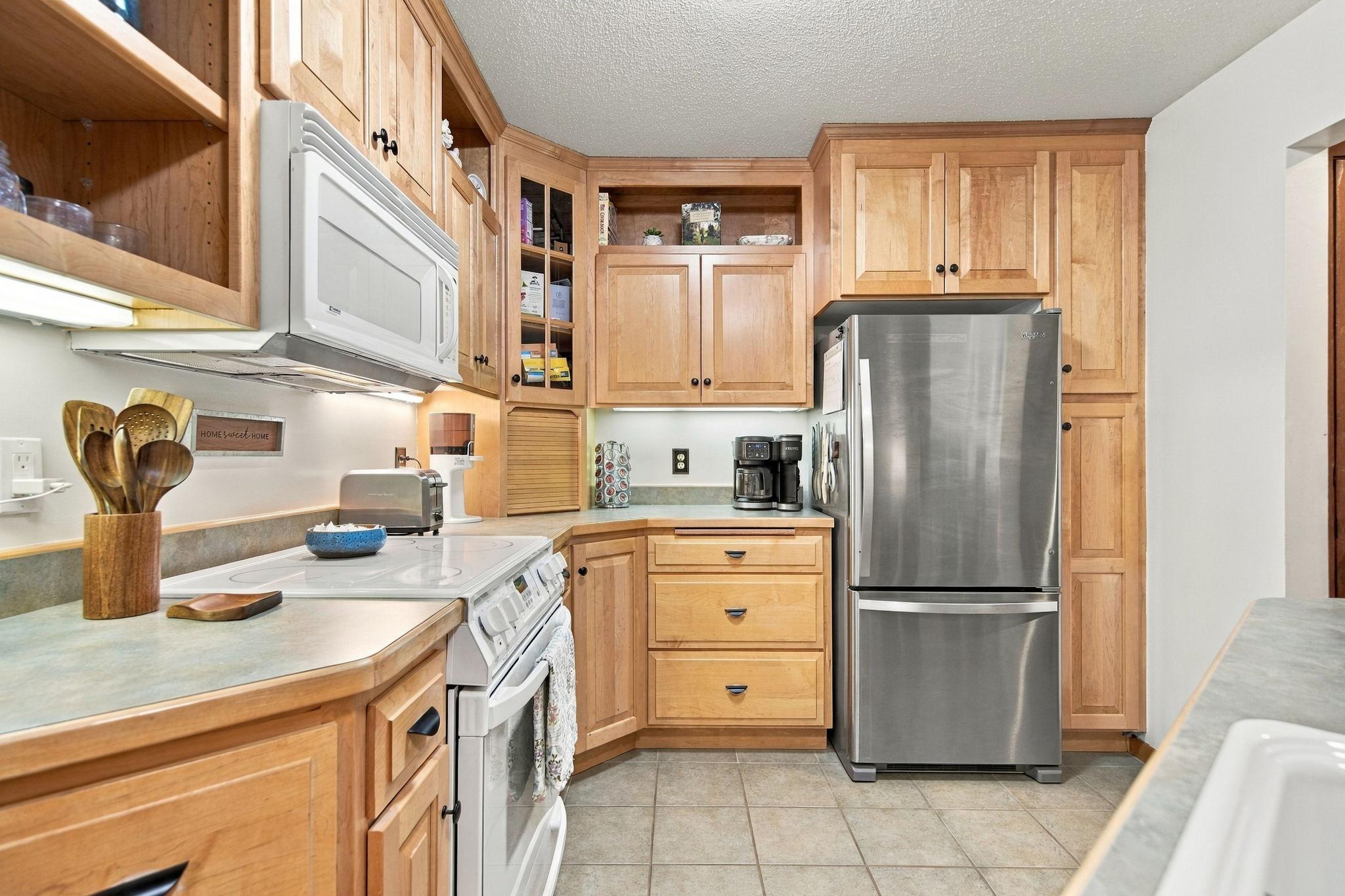 View of Residential at 15805 26th Avenue #B, Plymouth MN 55447, Plymouth (9 of 35) - Mike Wilen | Minnesota Team Real Estate