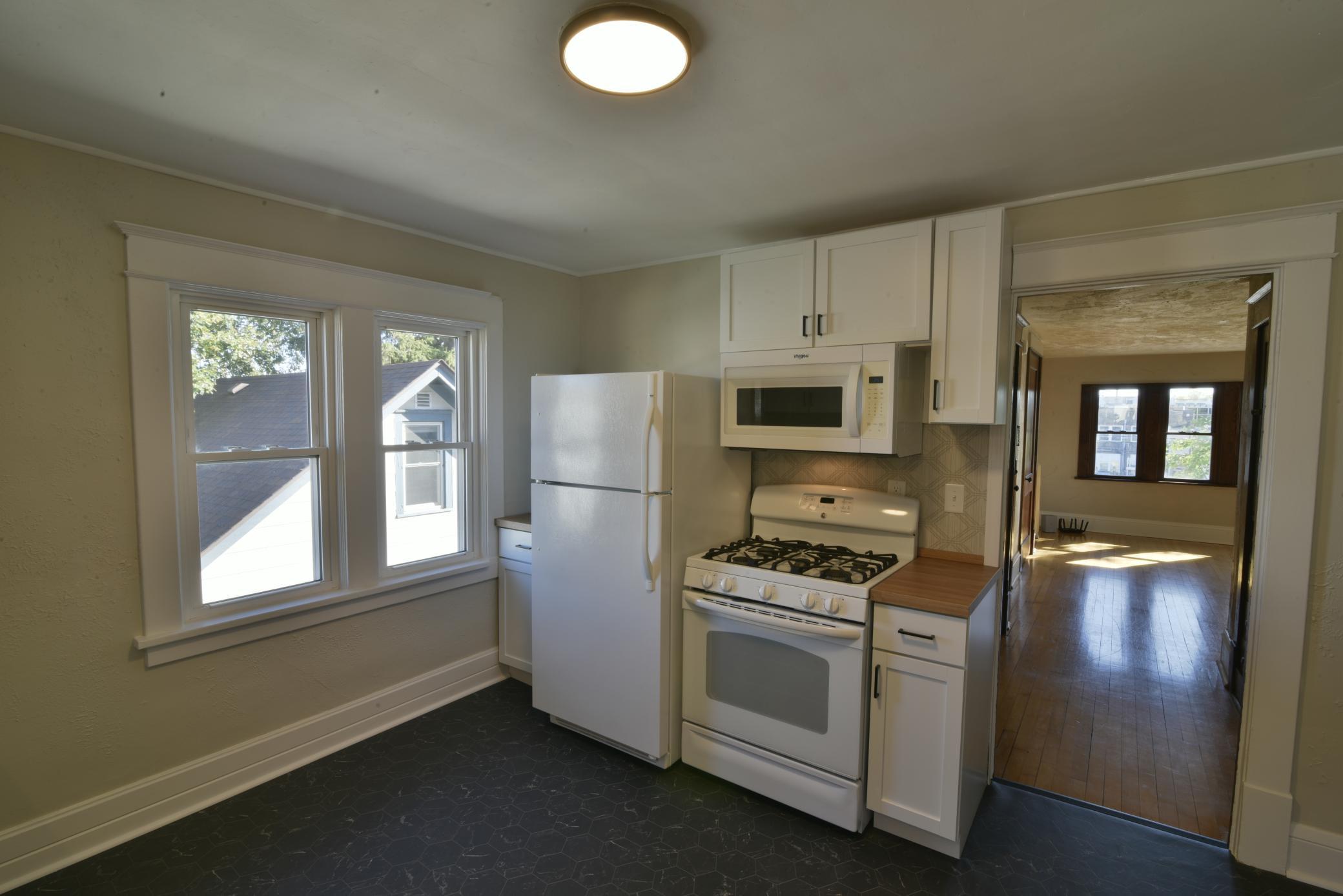 View of Residential Income at 1603 Sherburne Avenue, Saint Paul MN 55104, Saint Paul (25 of 33) - Mike Wilen | Minnesota Team Real Estate