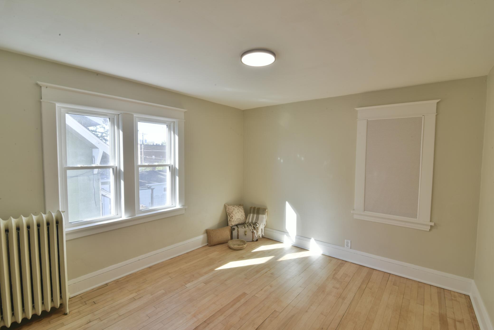 View of Residential Income at 1603 Sherburne Avenue, Saint Paul MN 55104, Saint Paul (23 of 33) - Mike Wilen | Minnesota Team Real Estate