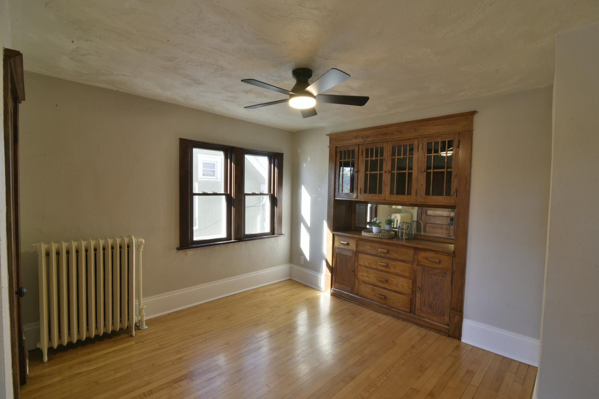 View of Residential Income at 1603 Sherburne Avenue, Saint Paul MN 55104, Saint Paul (20 of 33) - Mike Wilen | Minnesota Team Real Estate