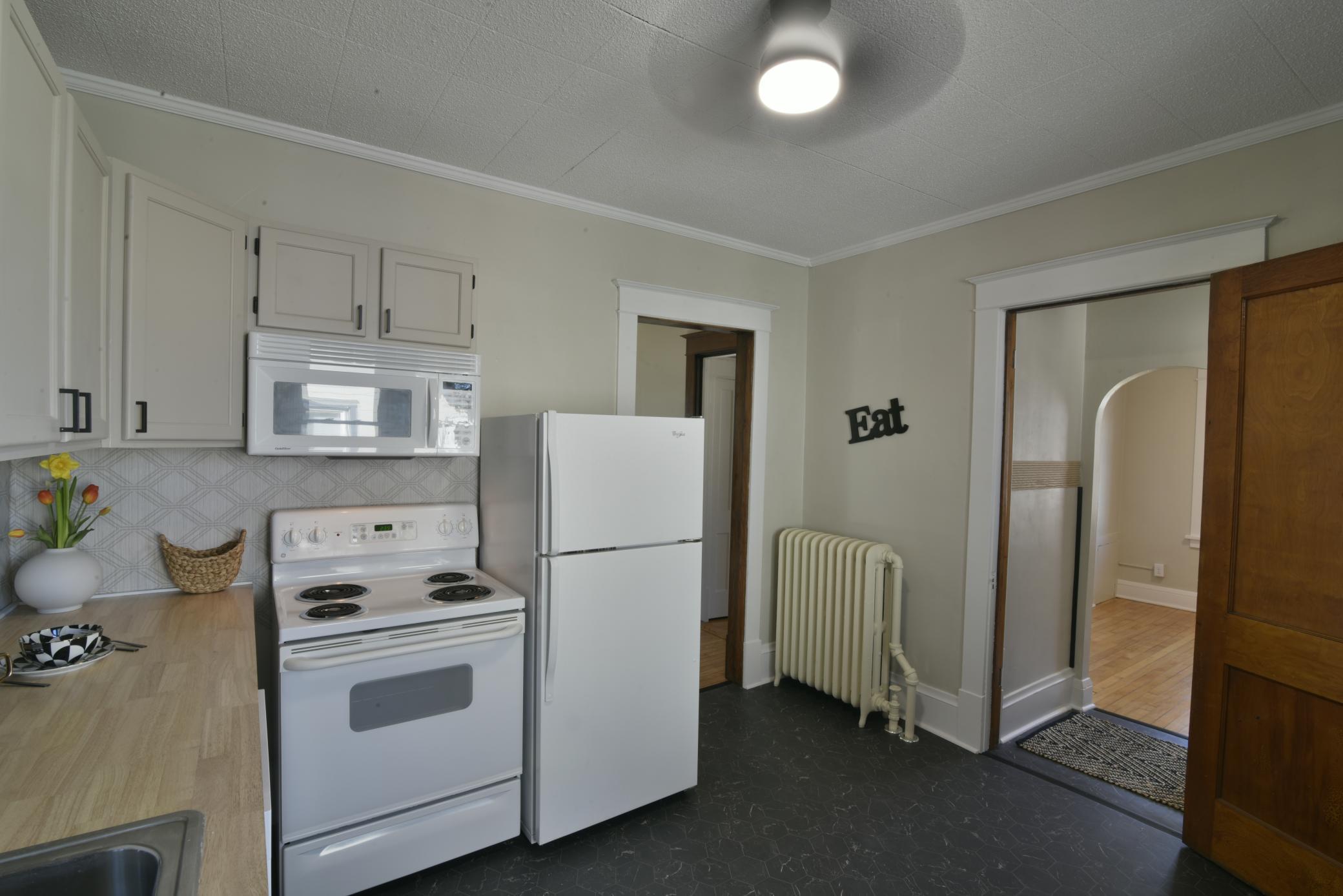 View of Residential Income at 1603 Sherburne Avenue, Saint Paul MN 55104, Saint Paul (18 of 33) - Mike Wilen | Minnesota Team Real Estate