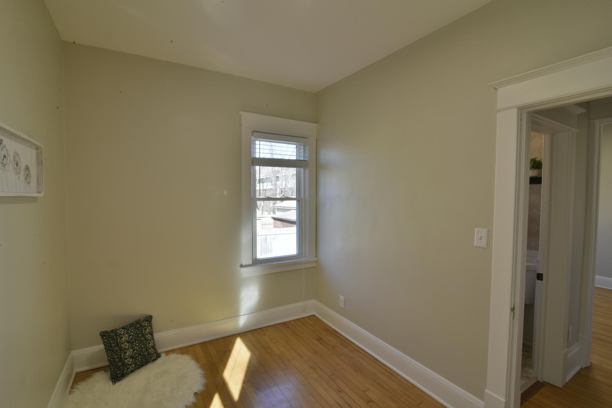 View of Residential Income at 1603 Sherburne Avenue, Saint Paul MN 55104, Saint Paul (13 of 33) - Mike Wilen | Minnesota Team Real Estate