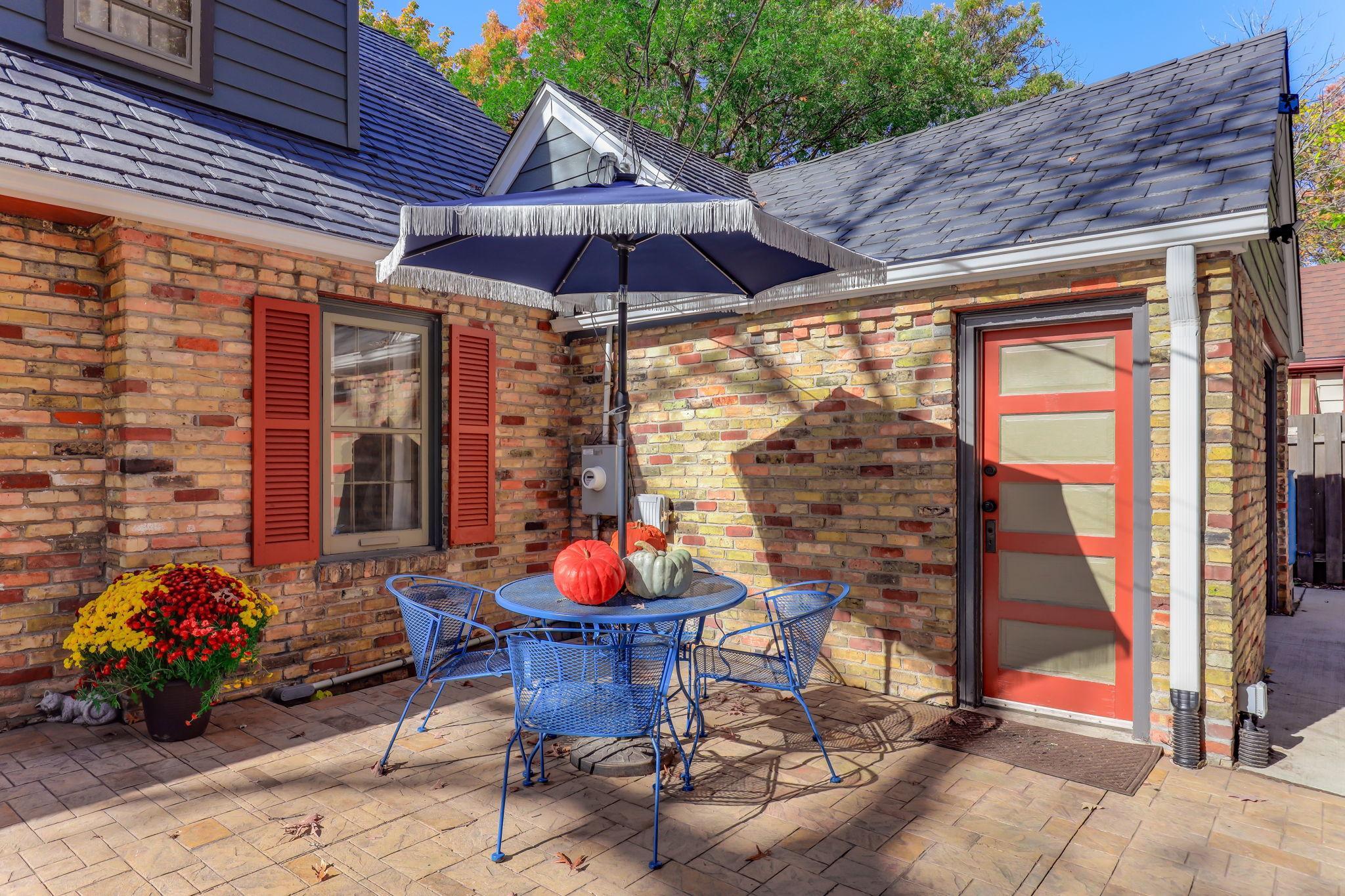 View of Residential at 3316 Chowen Avenue, Robbinsdale MN 55422, Robbinsdale (37 of 46) - Mike Wilen | Minnesota Team Real Estate