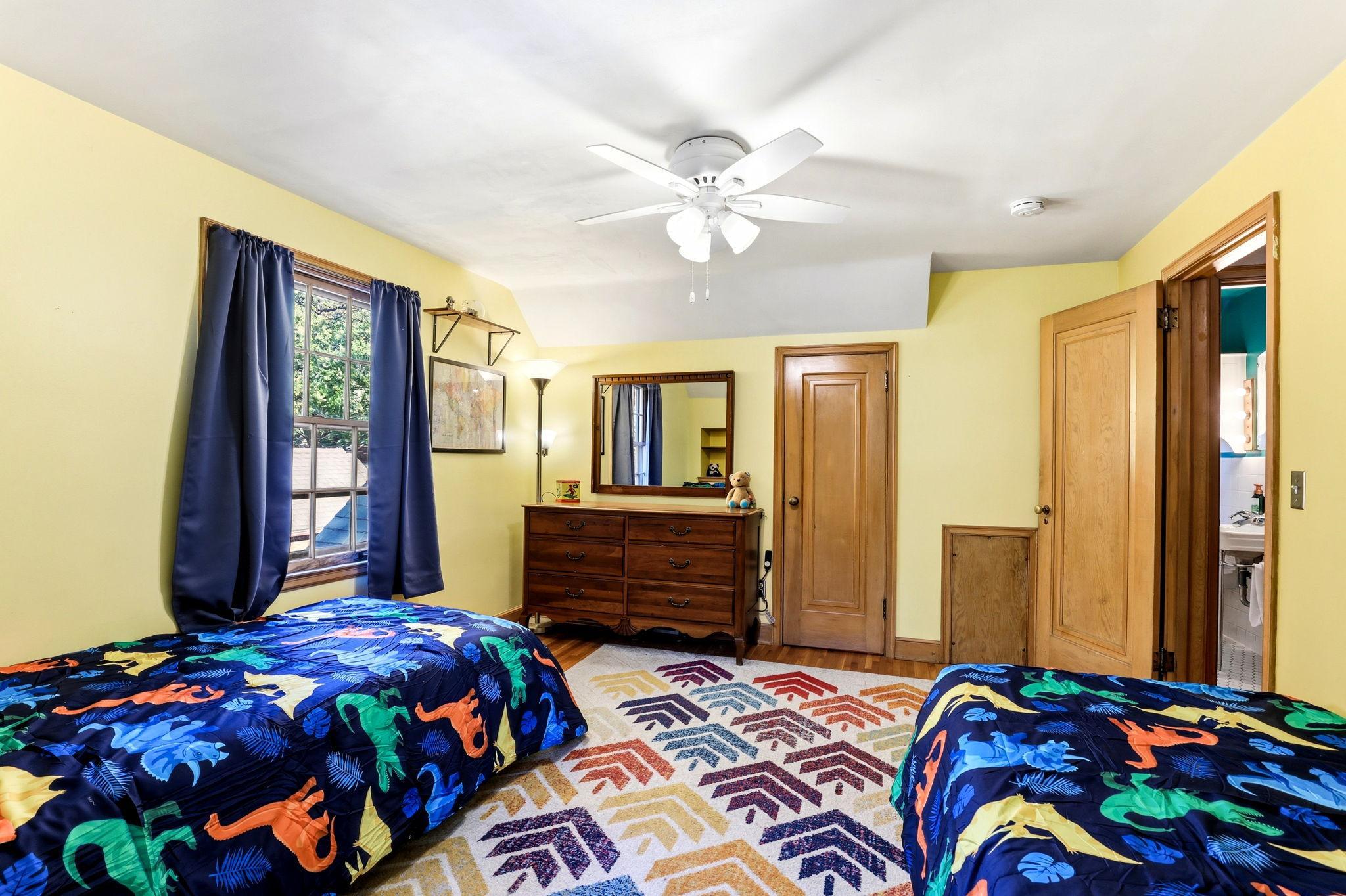 View of Residential at 3316 Chowen Avenue, Robbinsdale MN 55422, Robbinsdale (25 of 46) - Mike Wilen | Minnesota Team Real Estate