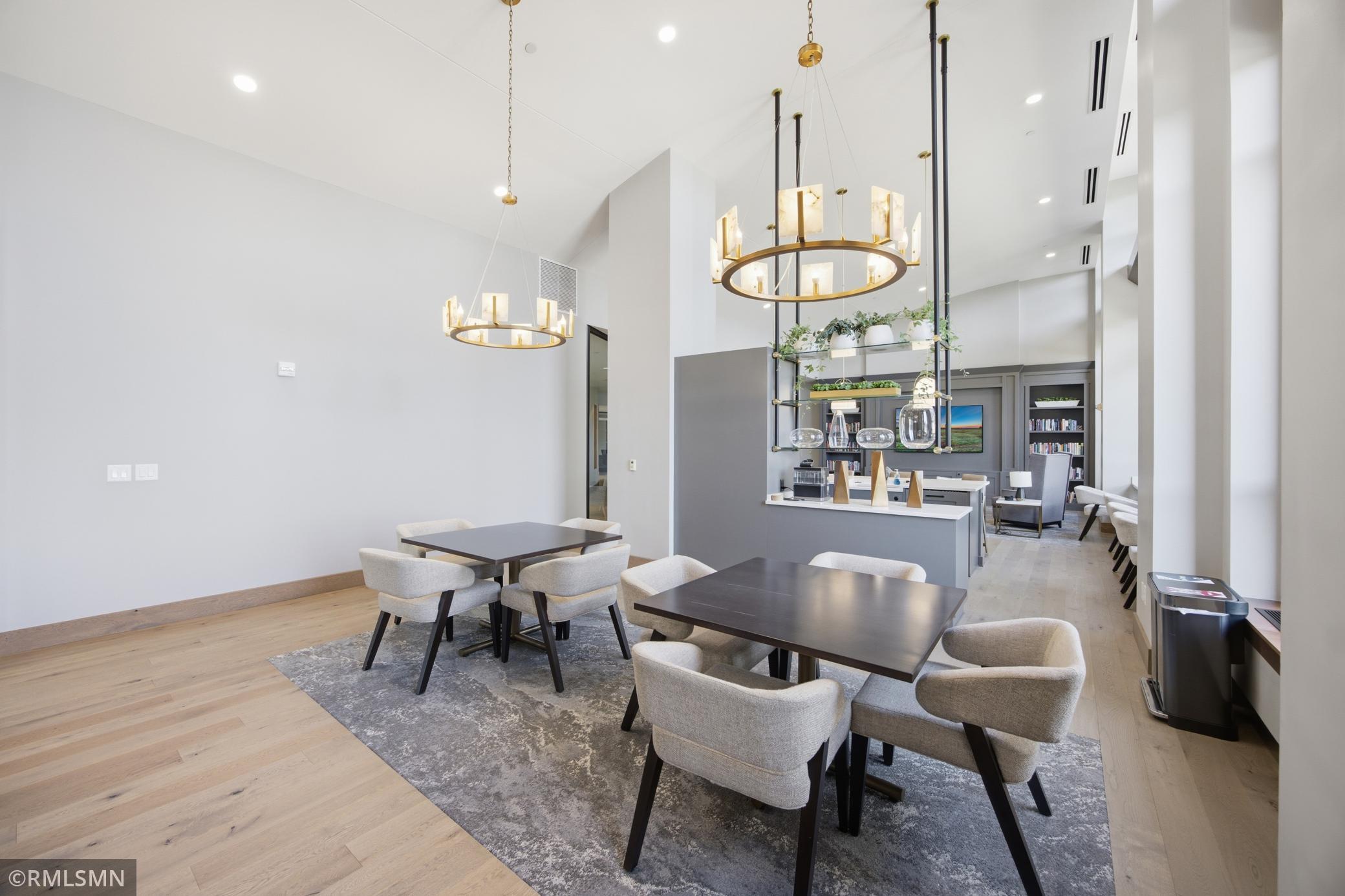 View of Residential at 100 3rd Avenue #3008, Minneapolis MN 55401, Minneapolis (28 of 45) - Mike Wilen | Minnesota Team Real Estate