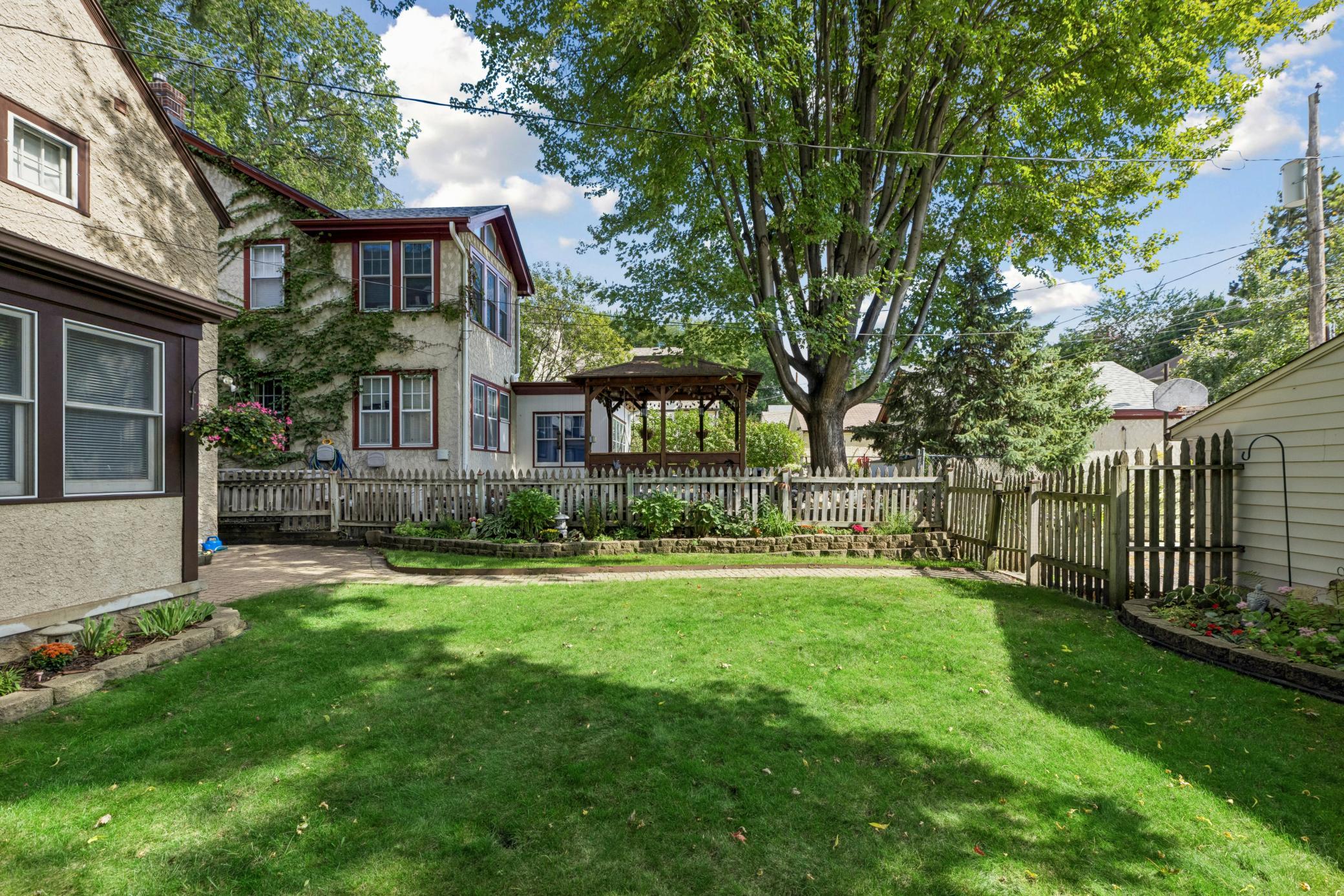 View of Residential at 2050 Palace Avenue, Saint Paul MN 55105, Saint Paul (12 of 16) - Mike Wilen | Minnesota Team Real Estate