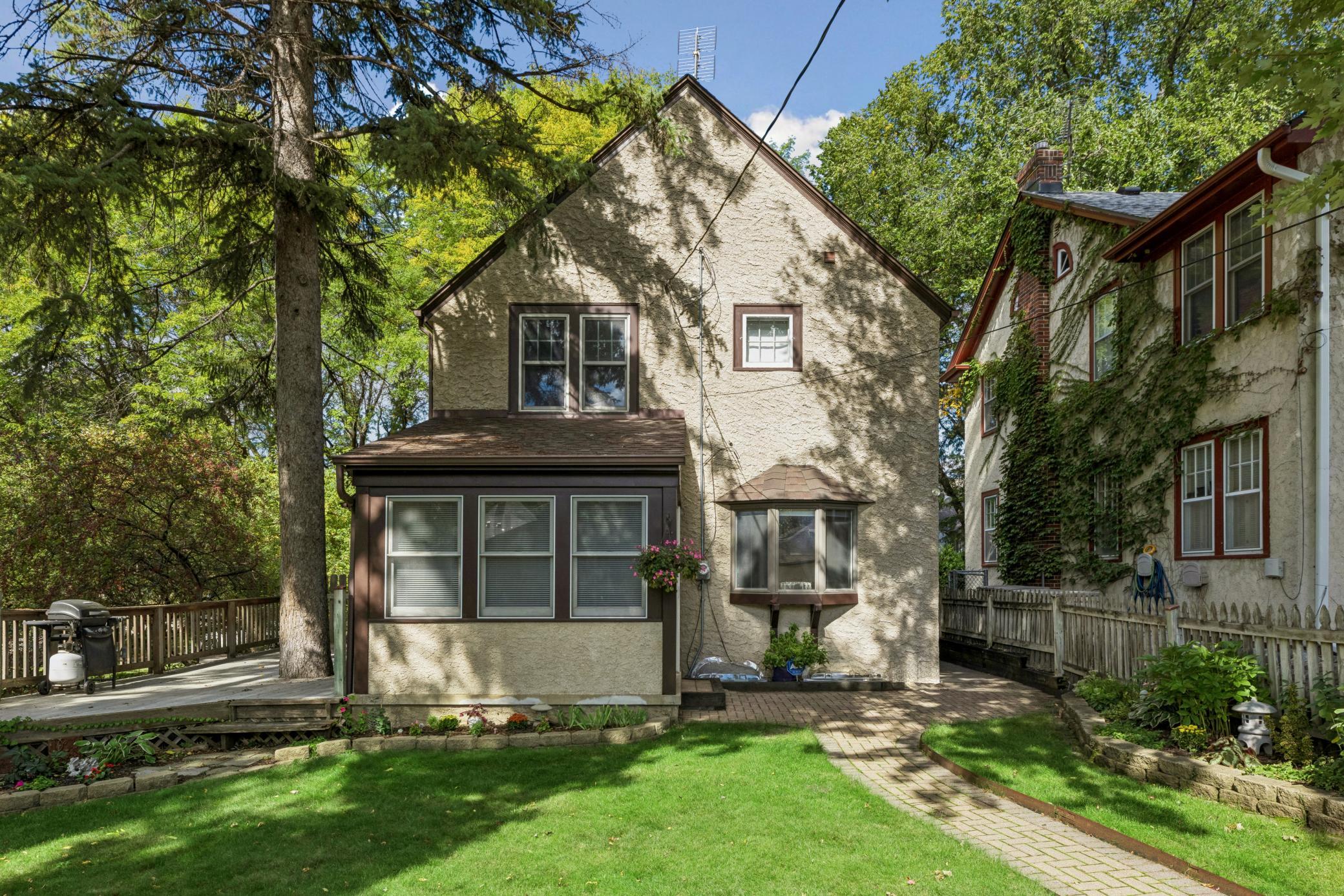 View of Residential at 2050 Palace Avenue, Saint Paul MN 55105, Saint Paul (8 of 16) - Mike Wilen | Minnesota Team Real Estate