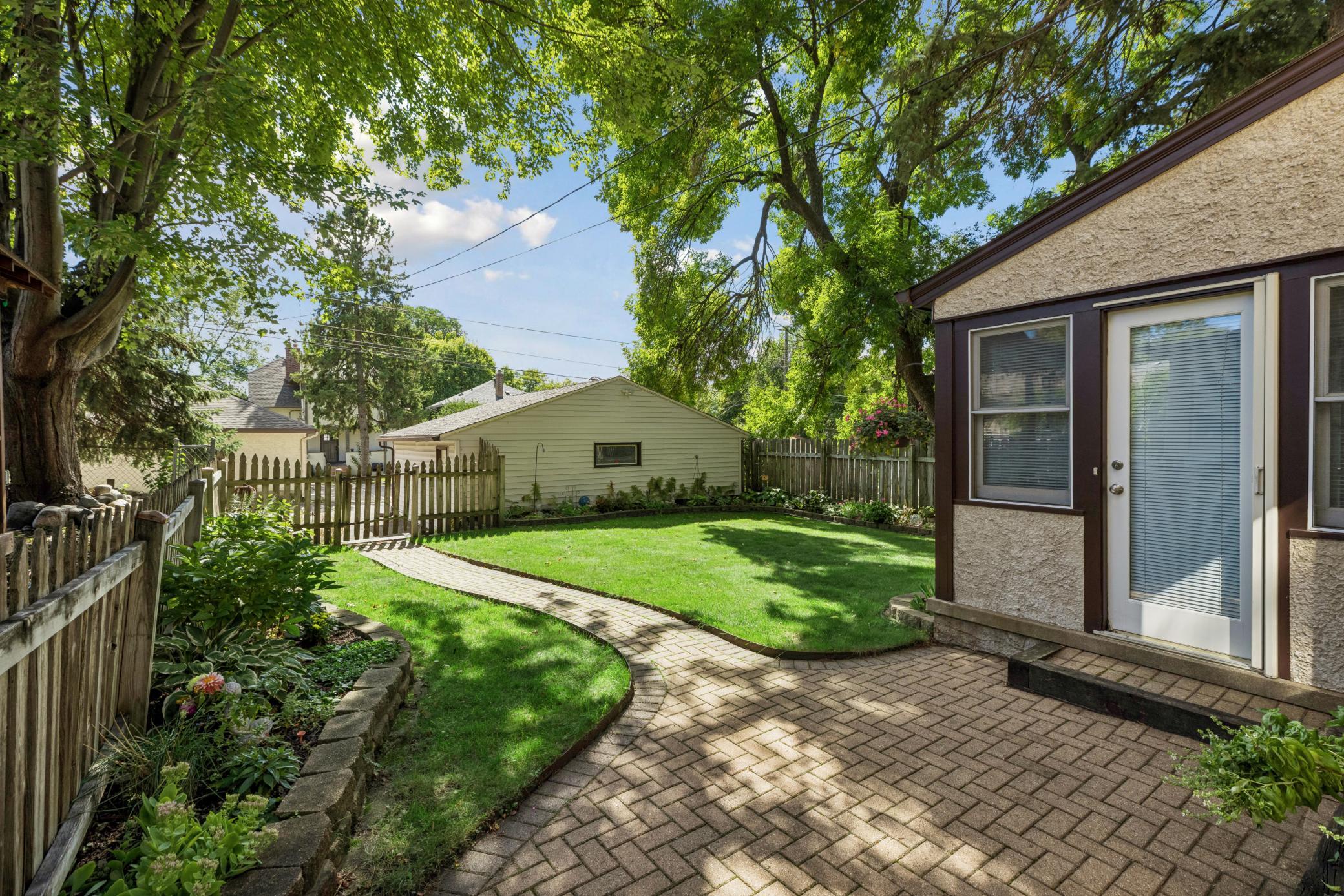 View of Residential at 2050 Palace Avenue, Saint Paul MN 55105, Saint Paul (7 of 16) - Mike Wilen | Minnesota Team Real Estate