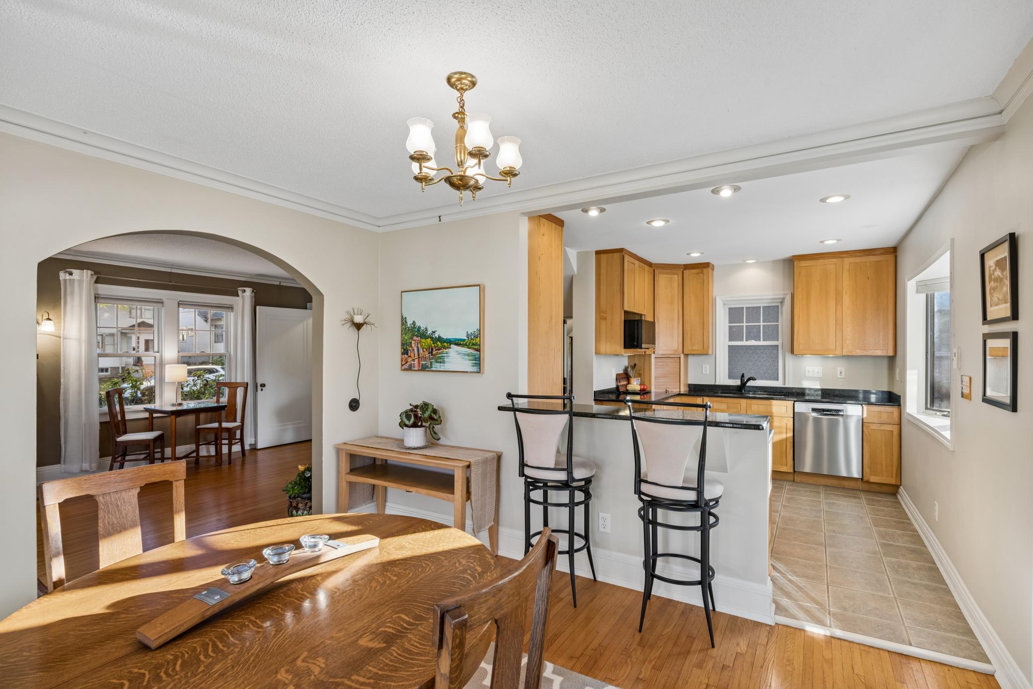 View of Residential at 2050 Palace Avenue, Saint Paul MN 55105, Saint Paul (27 of 48) - Mike Wilen | Minnesota Team Real Estate