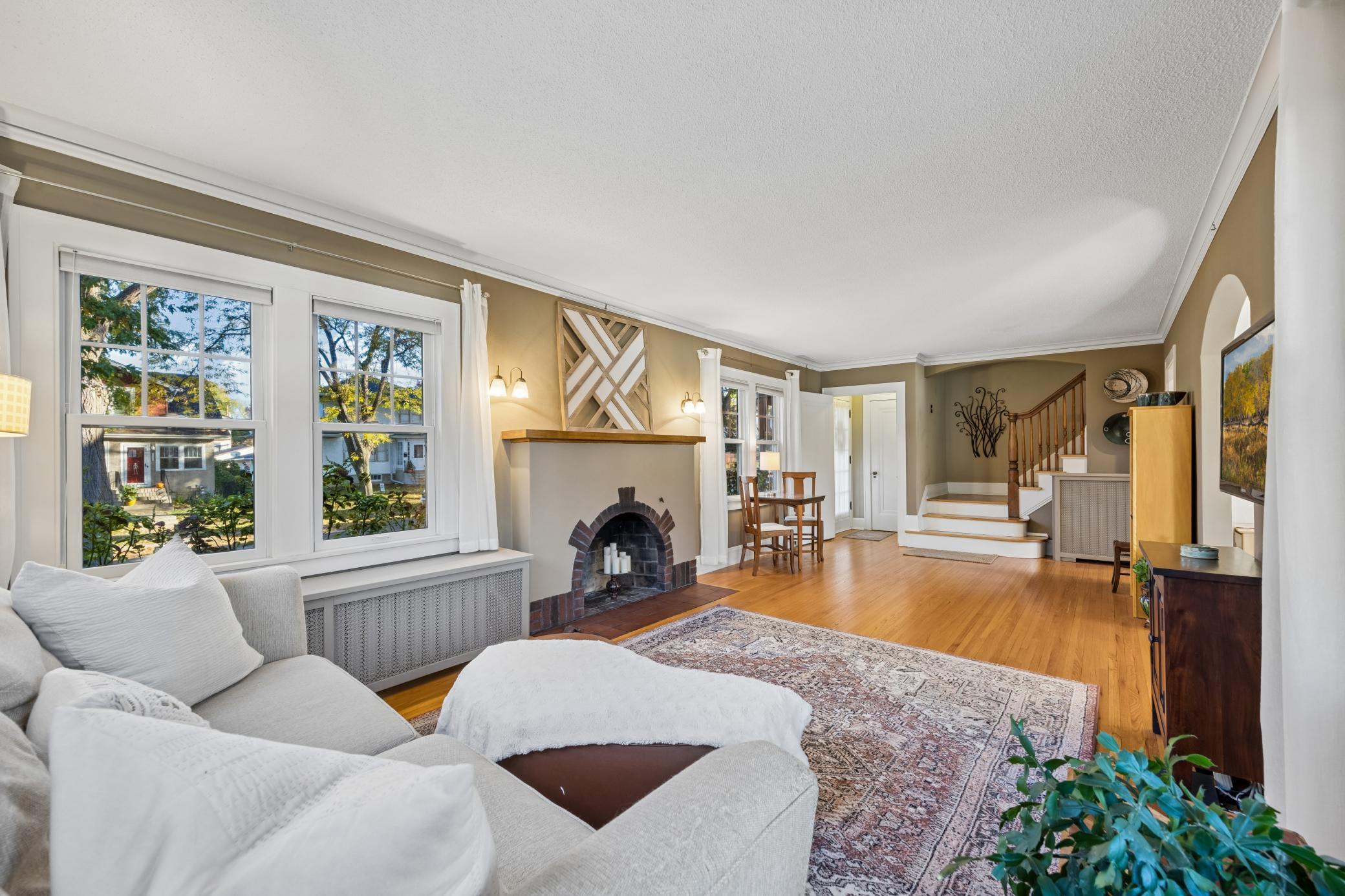 View of Residential at 2050 Palace Avenue, Saint Paul MN 55105, Saint Paul (20 of 48) - Mike Wilen | Minnesota Team Real Estate