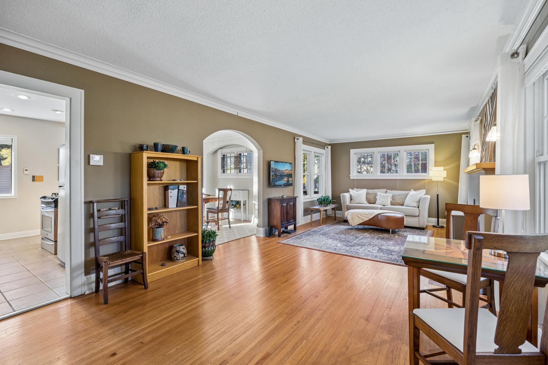 View of Residential at 2050 Palace Avenue, Saint Paul MN 55105, Saint Paul (17 of 48) - Mike Wilen | Minnesota Team Real Estate