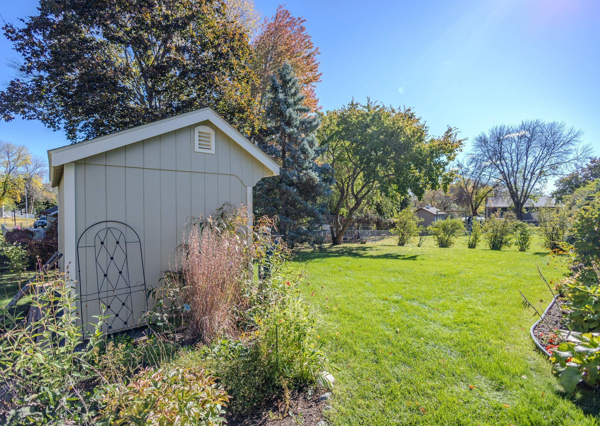 View of Residential at 9142 Lanewood Lane, Maple Grove MN 55369, Maple Grove (29 of 37) - Mike Wilen | Minnesota Team Real Estate