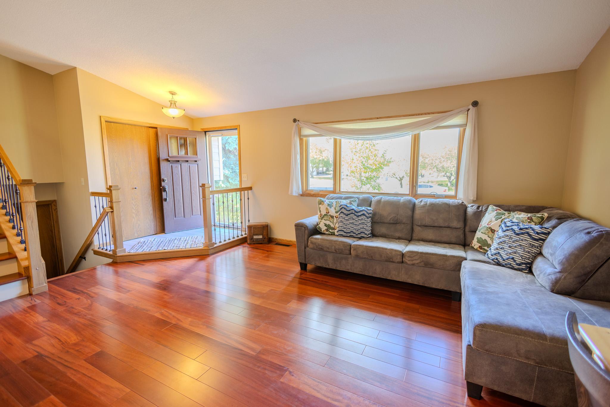 View of Residential at 9142 Lanewood Lane, Maple Grove MN 55369, Maple Grove (9 of 37) - Mike Wilen | Minnesota Team Real Estate