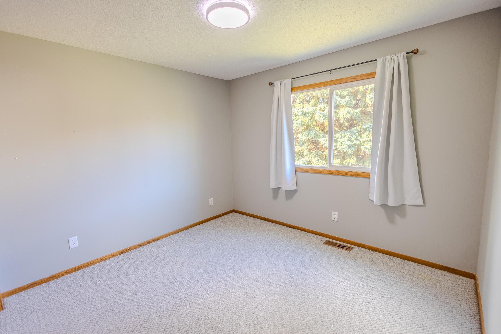View of Residential at 9142 Lanewood Lane, Maple Grove MN 55369, Maple Grove (21 of 37) - Mike Wilen | Minnesota Team Real Estate