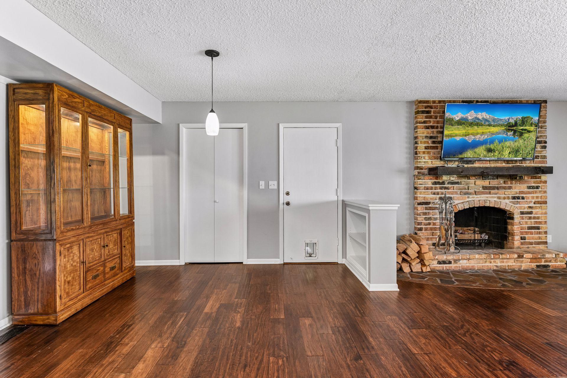 View of Residential at 5275 Pagenkopf Road, Independence MN 55359, Independence (20 of 53) - Mike Wilen | Minnesota Team Real Estate