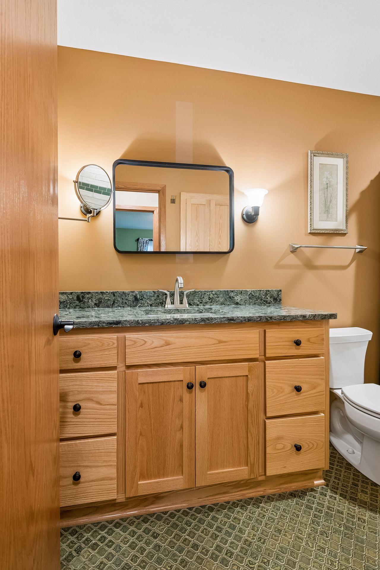 View of Residential at 2809 Minnehaha Parkway #103, Minneapolis MN 55417, Minneapolis (18 of 34) - Mike Wilen | Minnesota Team Real Estate