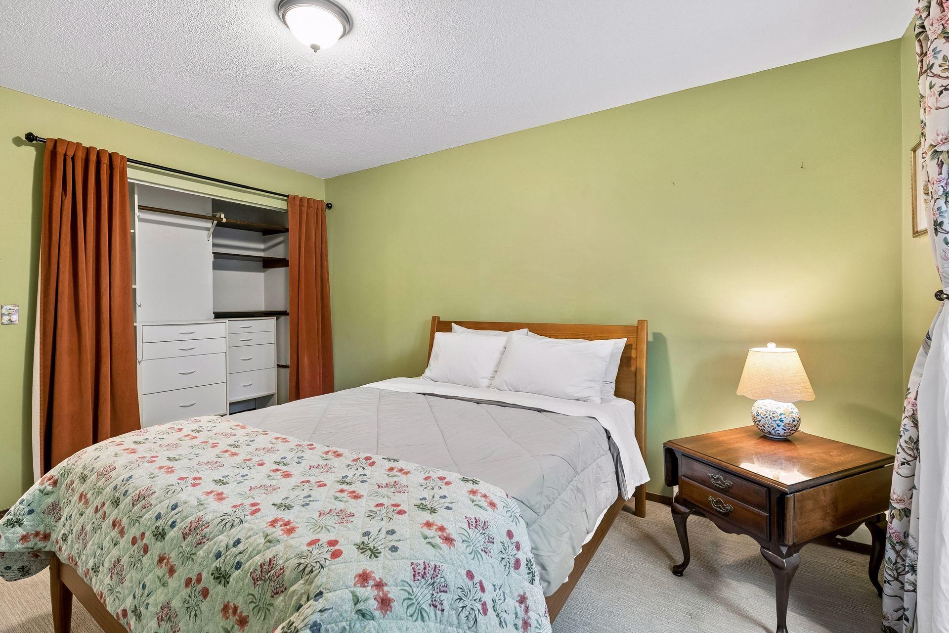View of Residential at 2809 Minnehaha Parkway #103, Minneapolis MN 55417, Minneapolis (15 of 34) - Mike Wilen | Minnesota Team Real Estate