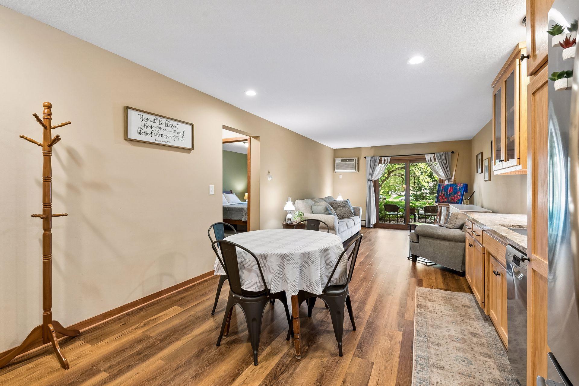 View of Residential at 2809 Minnehaha Parkway #103, Minneapolis MN 55417, Minneapolis (8 of 34) - Mike Wilen | Minnesota Team Real Estate