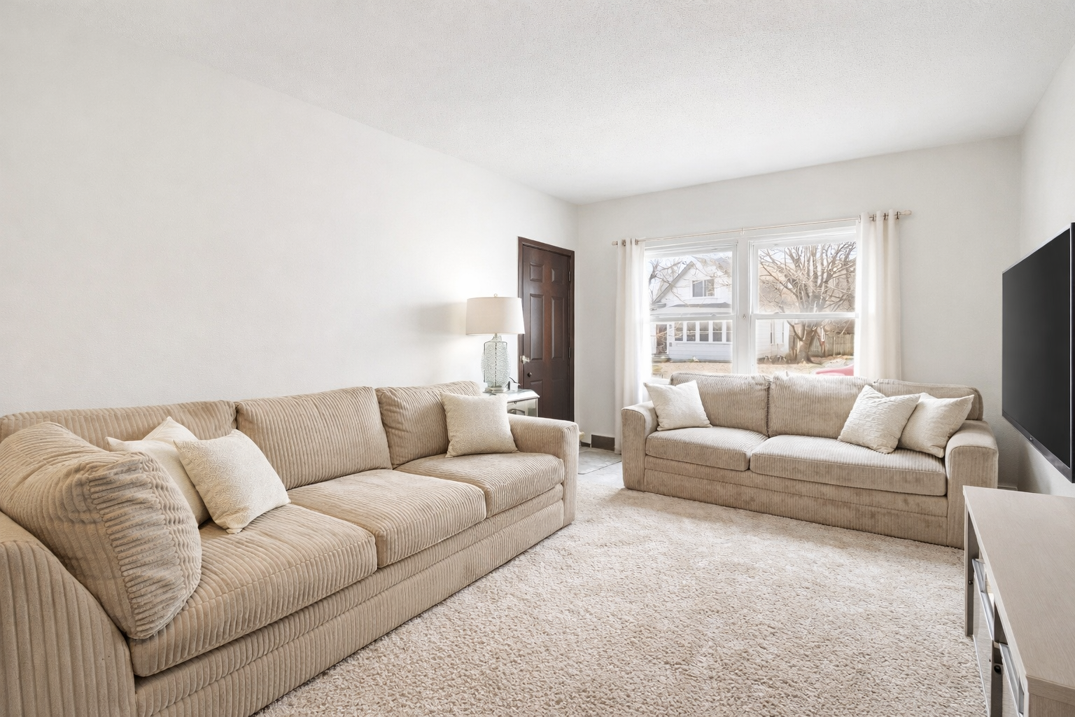 View of Residential Income at 3118 Newton Avenue, Minneapolis MN 55411, Minneapolis (2 of 14) - Mike Wilen | Minnesota Team Real Estate