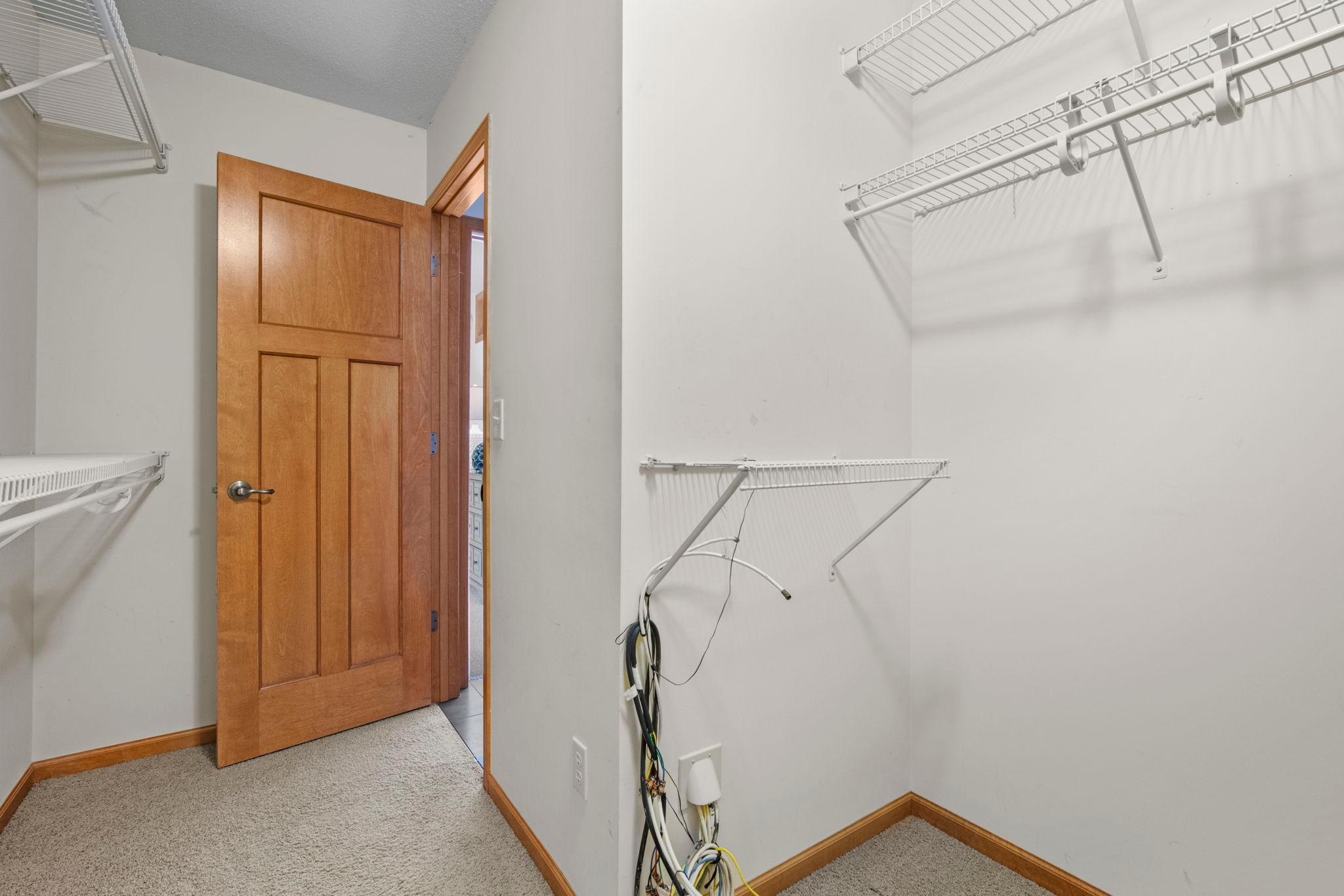 View of Residential at 2526 Waterfall Way, Prior Lake MN 55372, Prior Lake (20 of 39) - Mike Wilen | Minnesota Team Real Estate
