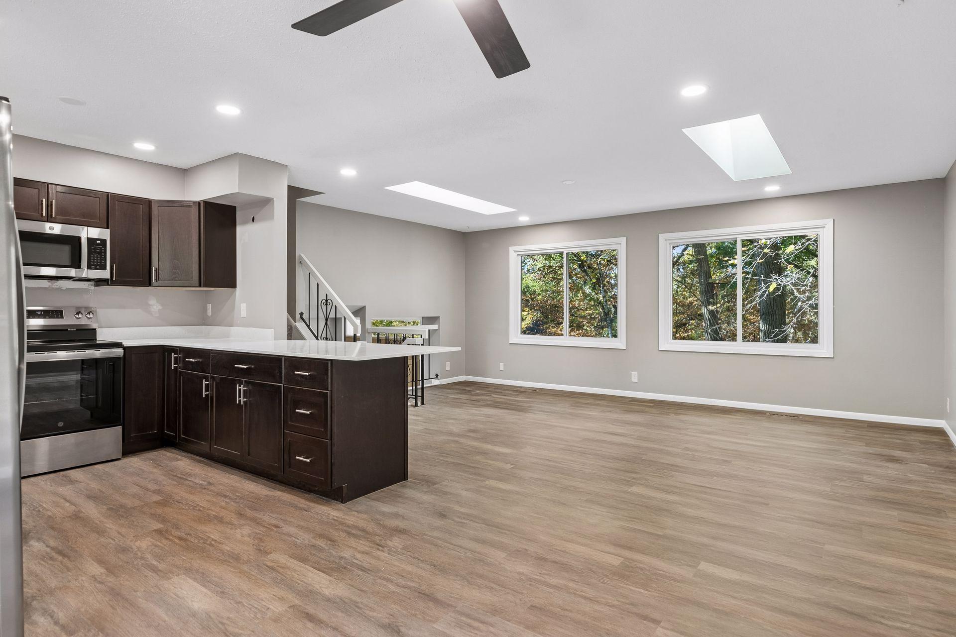 View of Residential at 830 Winthrop Street, Saint Paul MN 55119, Saint Paul (10 of 28) - Mike Wilen | Minnesota Team Real Estate