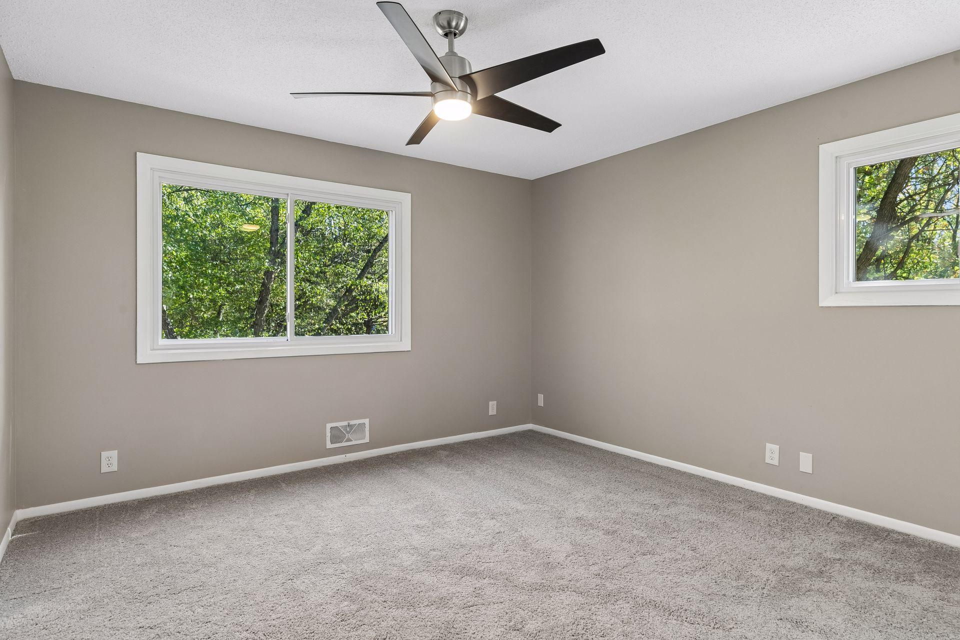 View of Residential at 830 Winthrop Street, Saint Paul MN 55119, Saint Paul (14 of 28) - Mike Wilen | Minnesota Team Real Estate