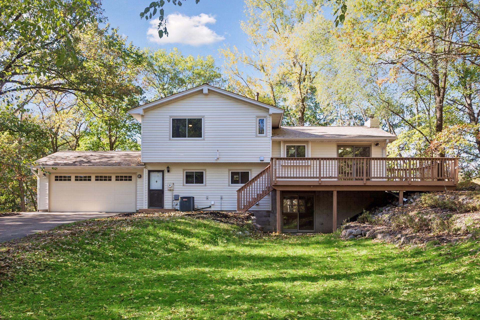 View of Residential at 830 Winthrop Street, Saint Paul MN 55119, Saint Paul (26 of 28) - Mike Wilen | Minnesota Team Real Estate