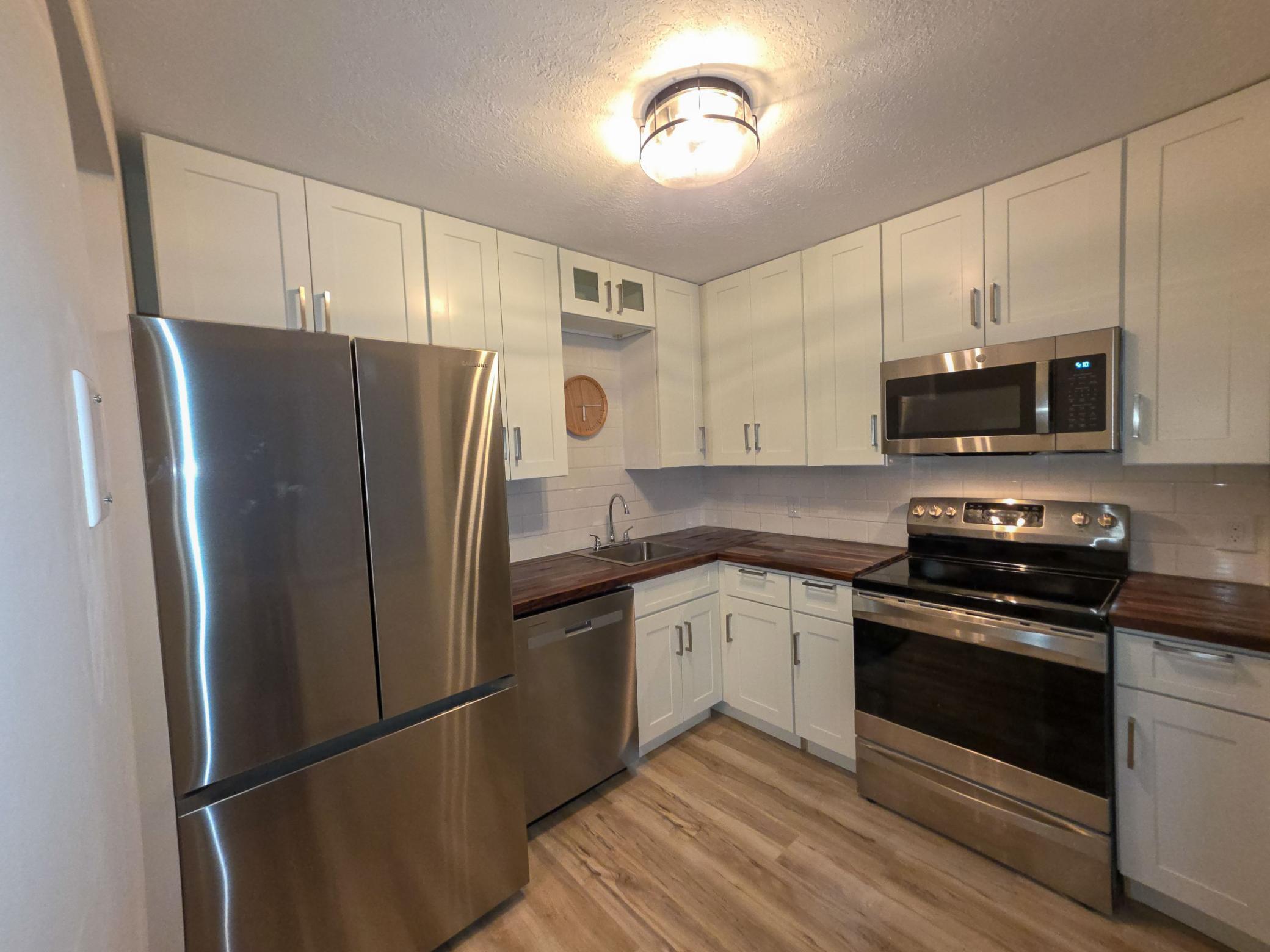 View of Residential at 5627 Green Circle Drive #121, Minnetonka MN 55343, Minnetonka (20 of 41) - Mike Wilen | Minnesota Team Real Estate