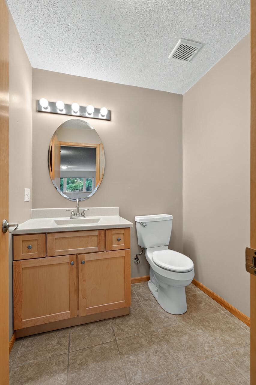 View of Residential at 4820 Underwood Lane #E, Plymouth MN 55442, Plymouth (15 of 30) - Mike Wilen | Minnesota Team Real Estate