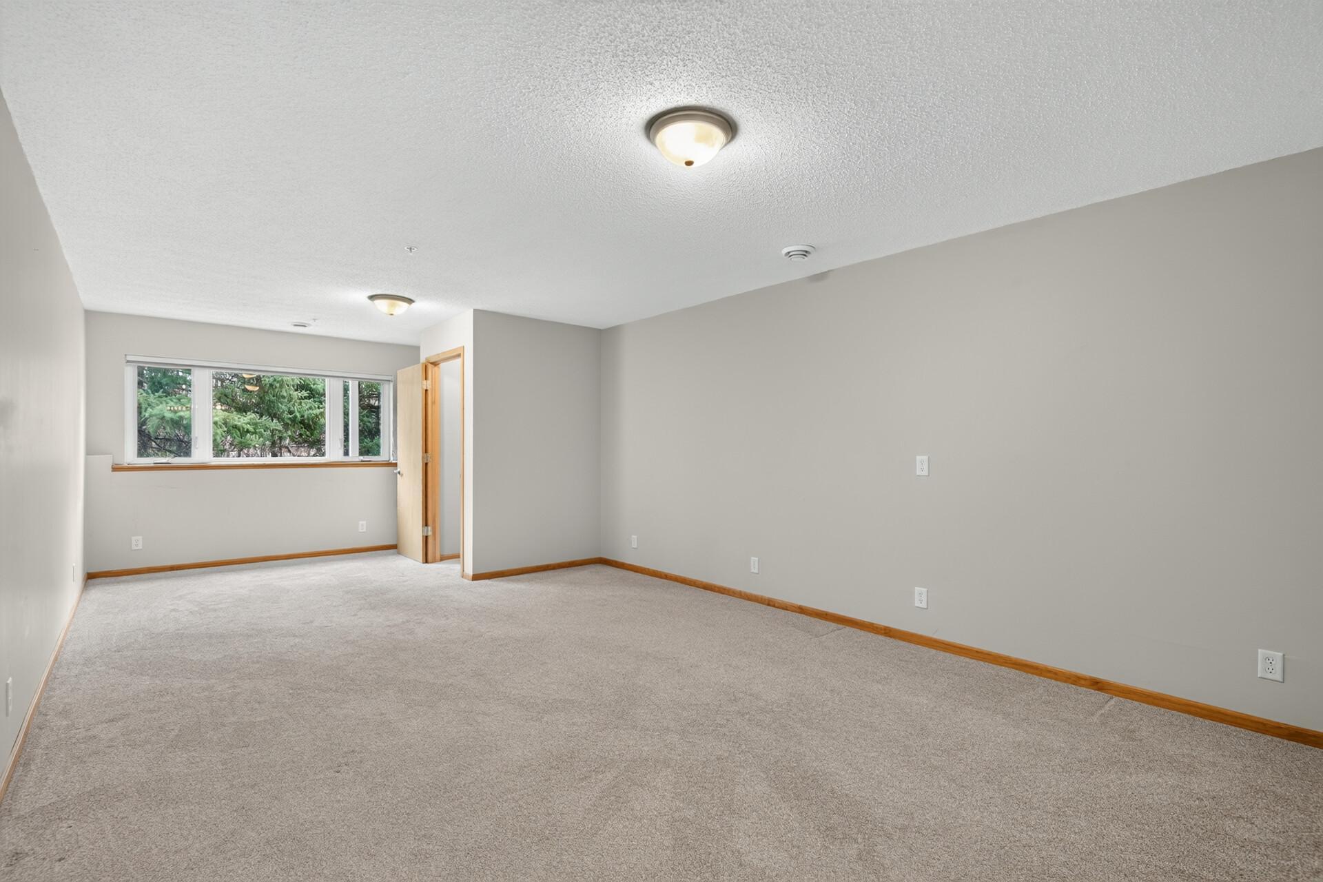 View of Residential at 4820 Underwood Lane #E, Plymouth MN 55442, Plymouth (22 of 30) - Mike Wilen | Minnesota Team Real Estate