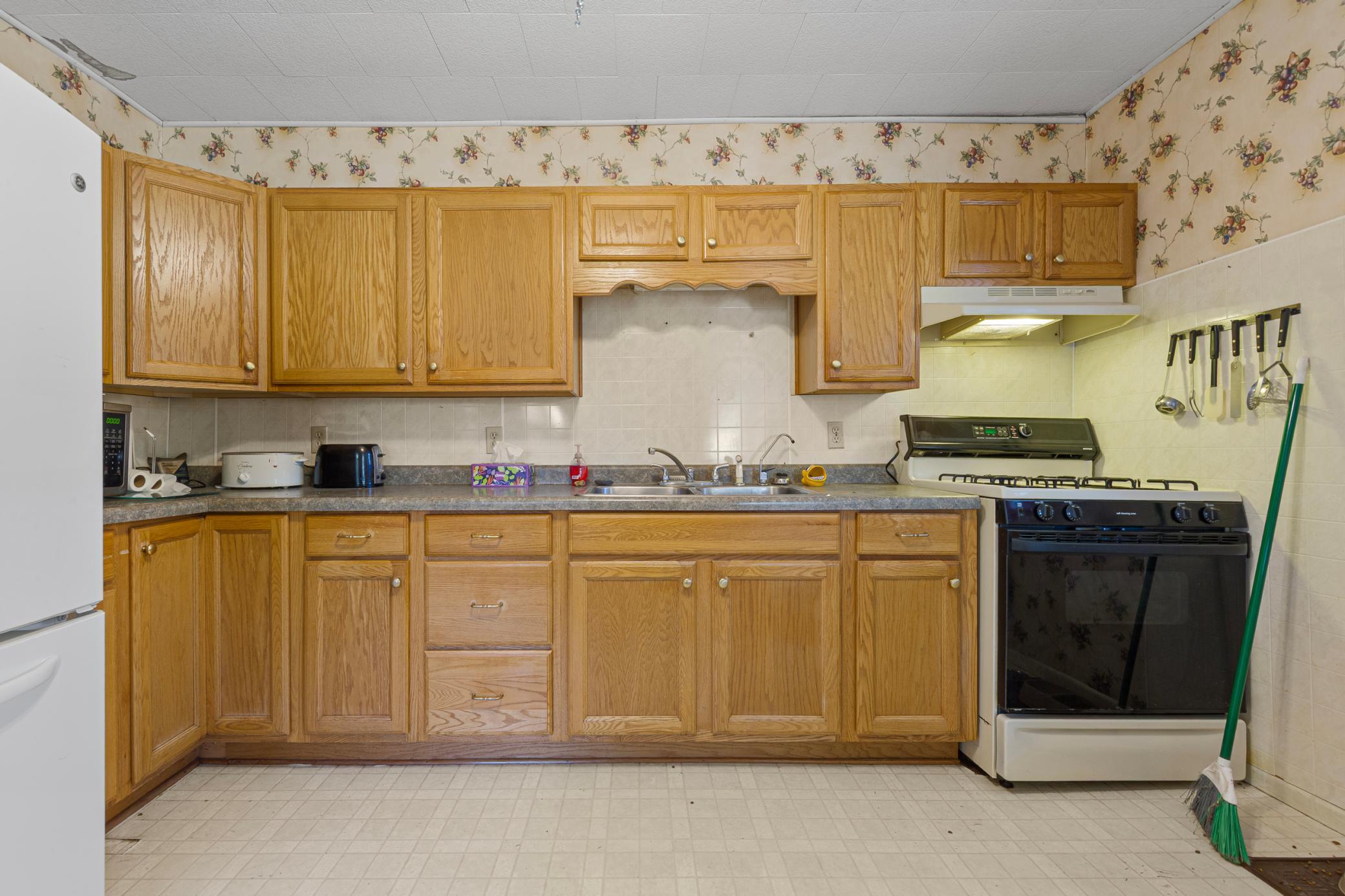 View of Residential at 200 Park Avenue, Elysian MN 56028, Elysian (10 of 34) - Mike Wilen | Minnesota Team Real Estate