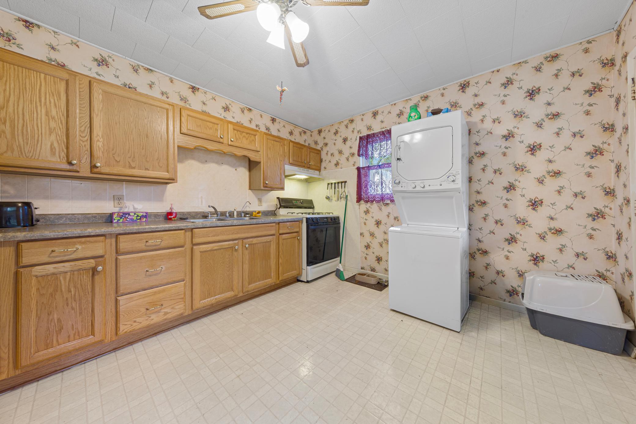 View of Residential at 200 Park Avenue, Elysian MN 56028, Elysian (12 of 34) - Mike Wilen | Minnesota Team Real Estate