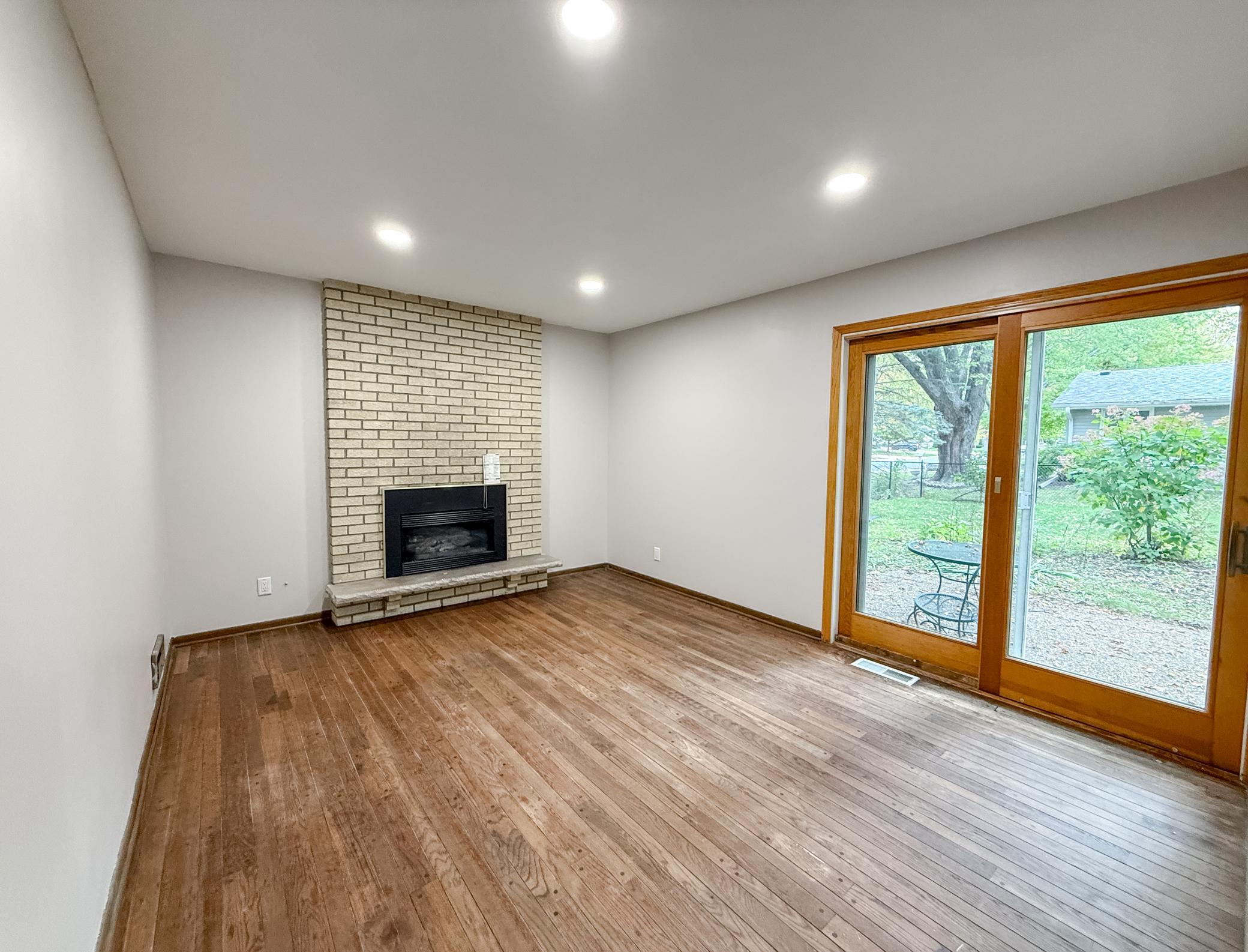 View of Residential at 1081 Cedarwood Drive, Woodbury MN 55125, Woodbury (15 of 38) - Mike Wilen | Minnesota Team Real Estate