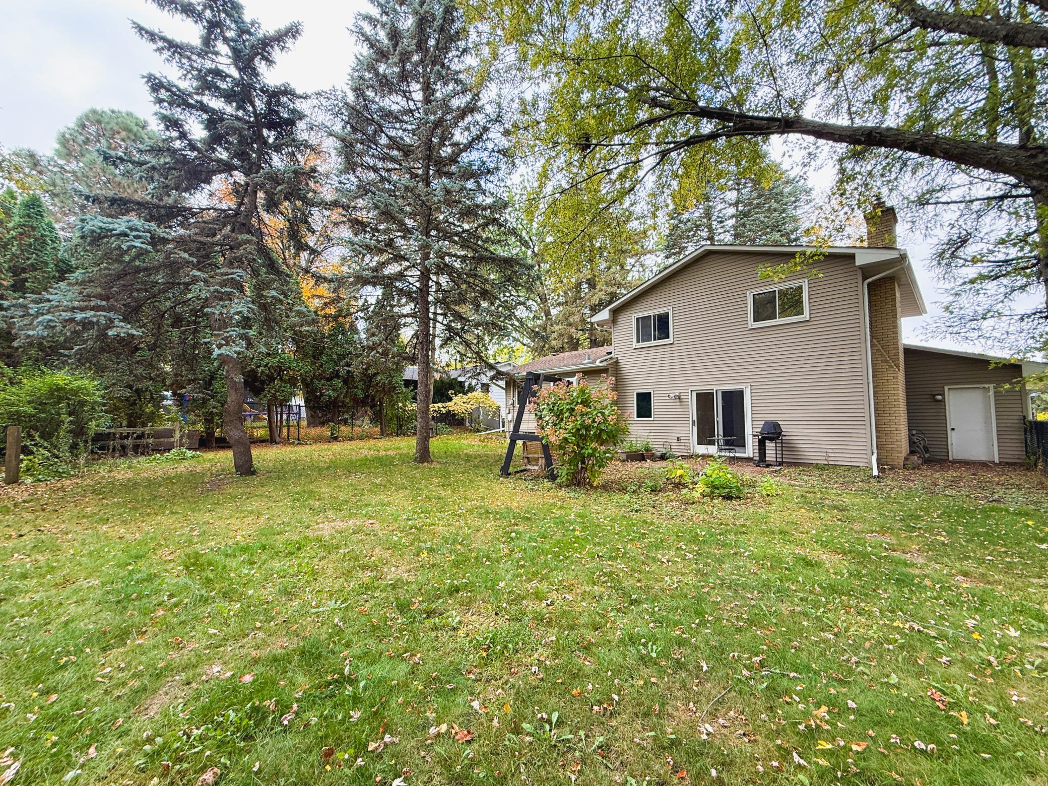 View of Residential at 1081 Cedarwood Drive, Woodbury MN 55125, Woodbury (7 of 38) - Mike Wilen | Minnesota Team Real Estate