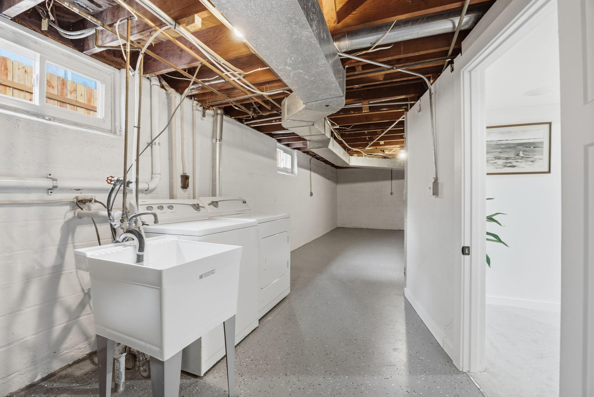 View of Residential at 4537 Columbus Avenue, Minneapolis MN 55407, Minneapolis (22 of 26) - Mike Wilen | Minnesota Team Real Estate
