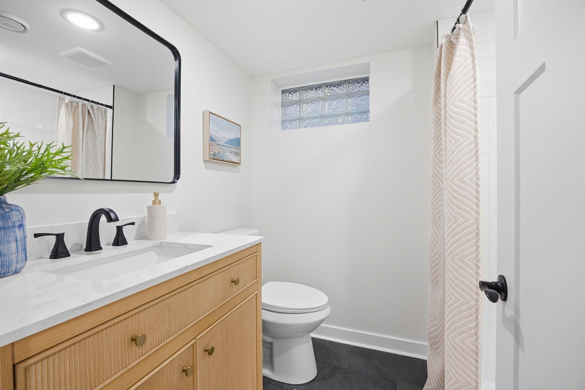 View of Residential at 4537 Columbus Avenue, Minneapolis MN 55407, Minneapolis (19 of 26) - Mike Wilen | Minnesota Team Real Estate