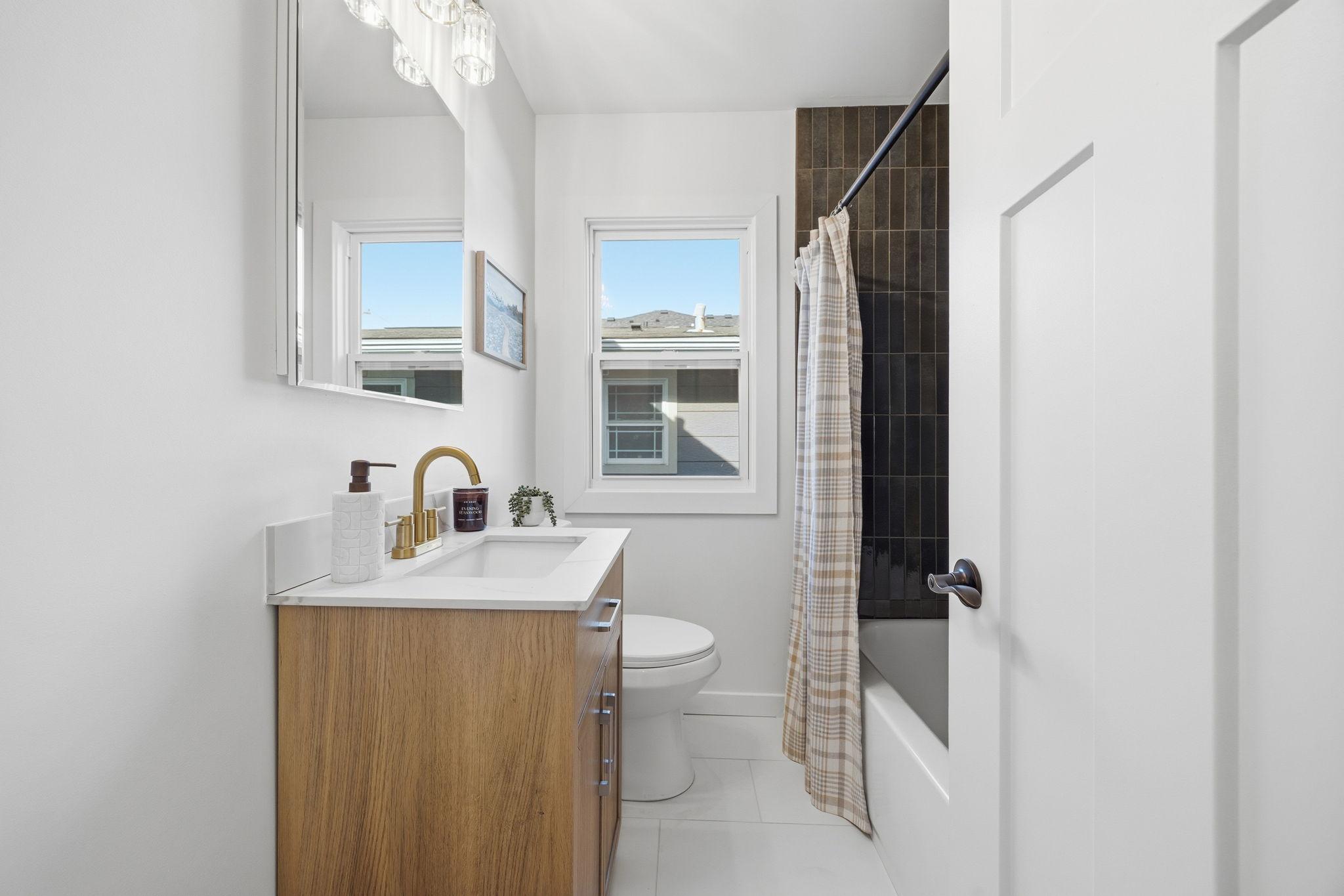 View of Residential at 4537 Columbus Avenue, Minneapolis MN 55407, Minneapolis (11 of 26) - Mike Wilen | Minnesota Team Real Estate
