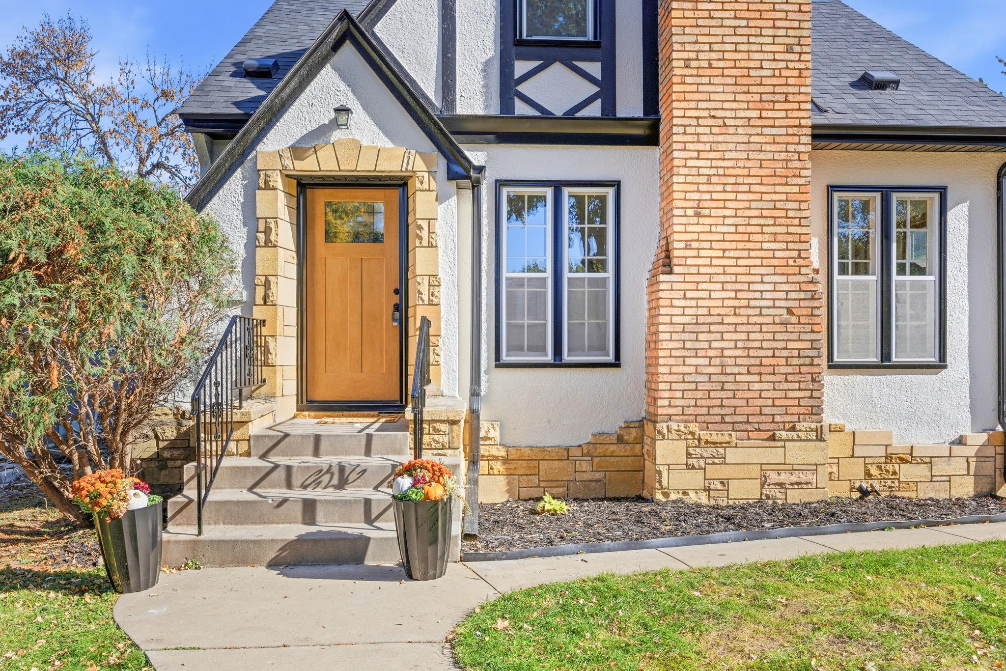 View of Residential at 4537 Columbus Avenue, Minneapolis MN 55407, Minneapolis (2 of 26) - Mike Wilen | Minnesota Team Real Estate