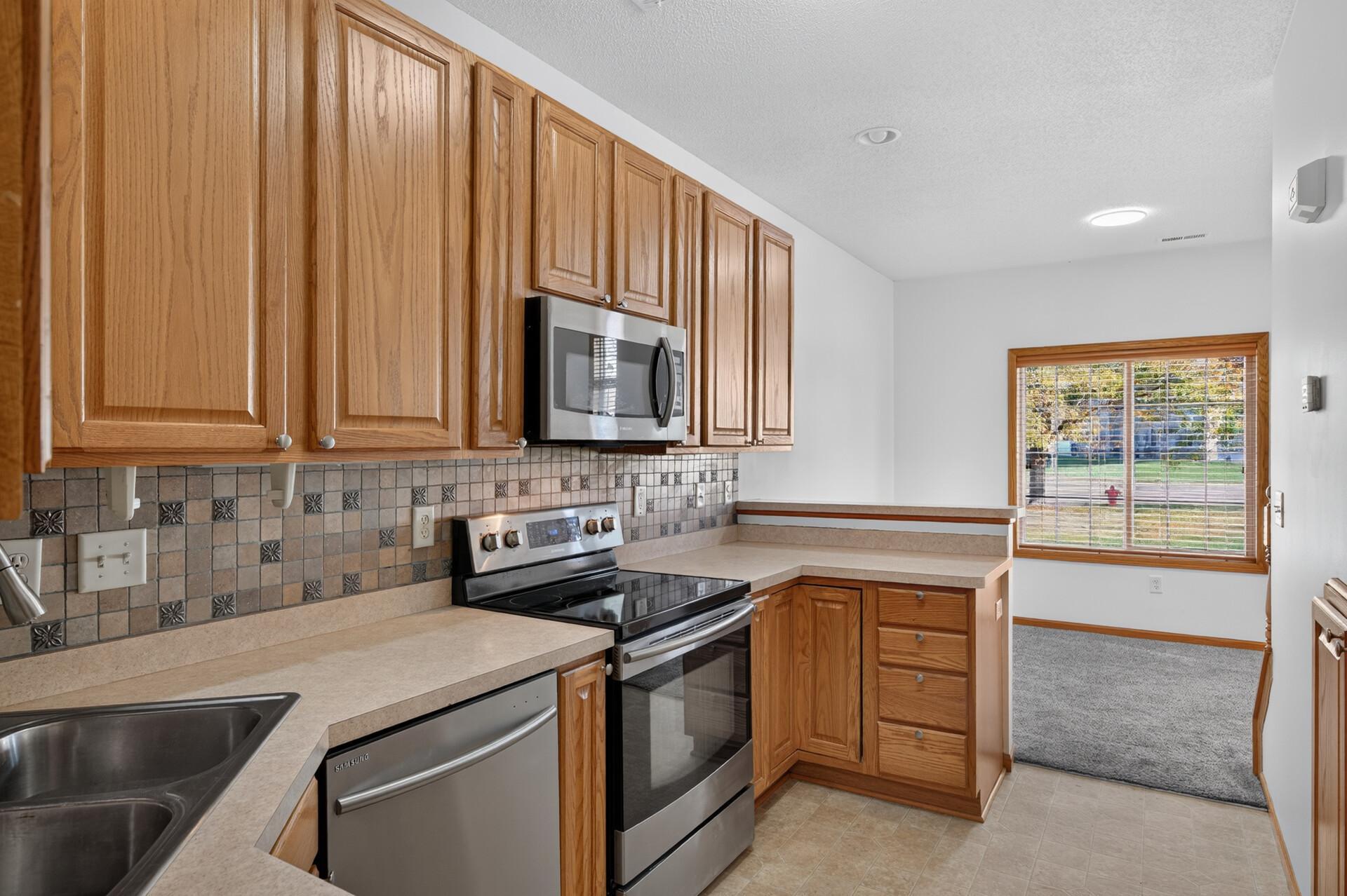 View of Residential at 2024 Cleveland Way #2024, Cambridge MN 55008, Cambridge (17 of 33) - Mike Wilen | Minnesota Team Real Estate