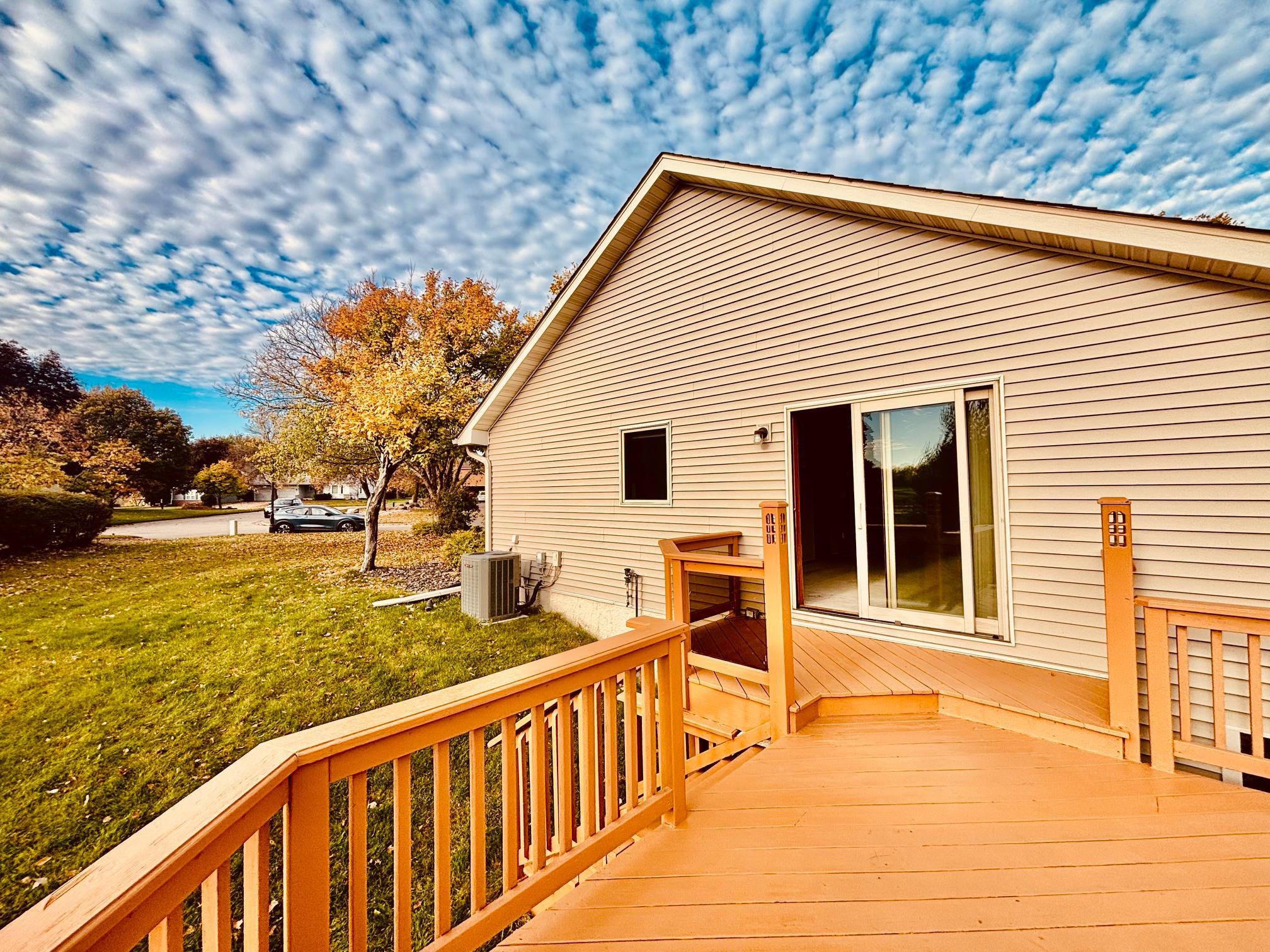 View of Residential at 9038 Loch Lomond Boulevard, Brooklyn Park MN 55443, Brooklyn Park (19 of 25) - Mike Wilen | Minnesota Team Real Estate