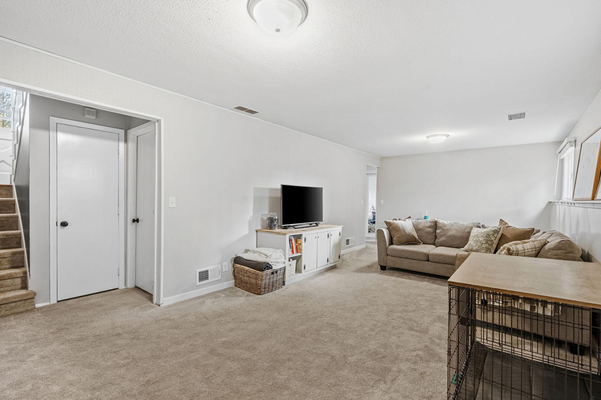 View of Residential at 896 Sunrise Court, Stillwater MN 55082, Stillwater (27 of 45) - Mike Wilen | Minnesota Team Real Estate