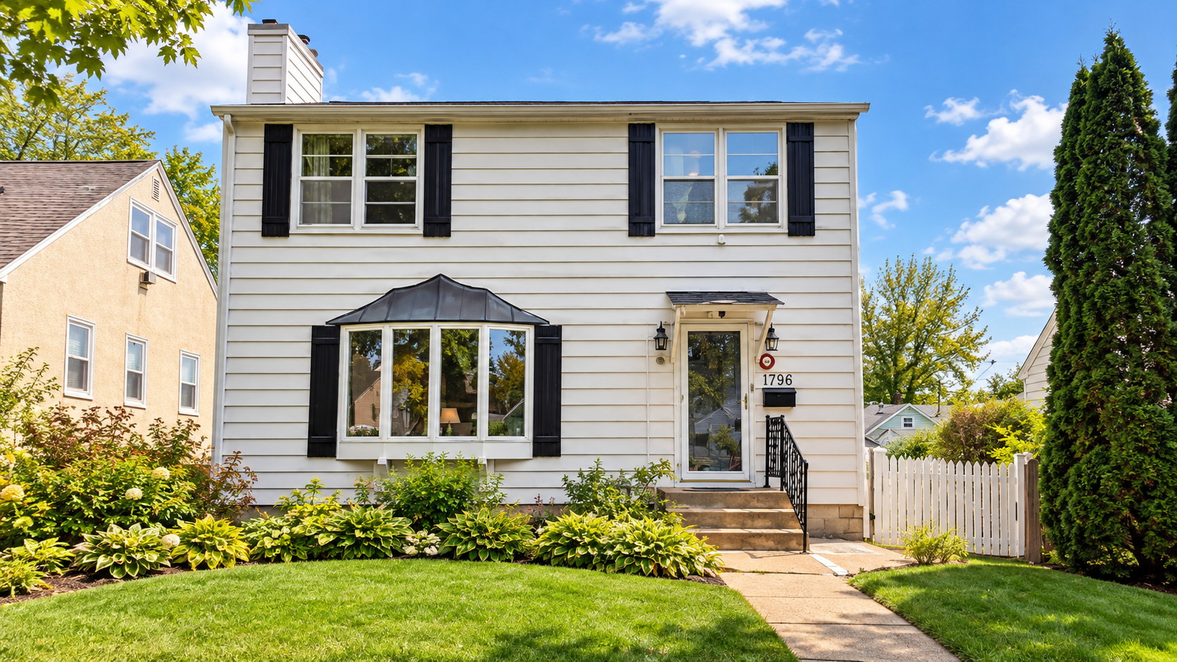 View of Single Family at 1796 Hawthorne Avenue, Saint Paul - Mike Wilen | Minnesota Team Real Estate