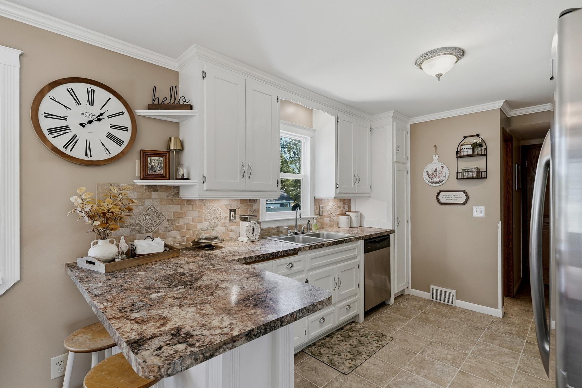 View of Residential at 10633 Xavis Street, Coon Rapids MN 55433, Coon Rapids (16 of 41) - Mike Wilen | Minnesota Team Real Estate