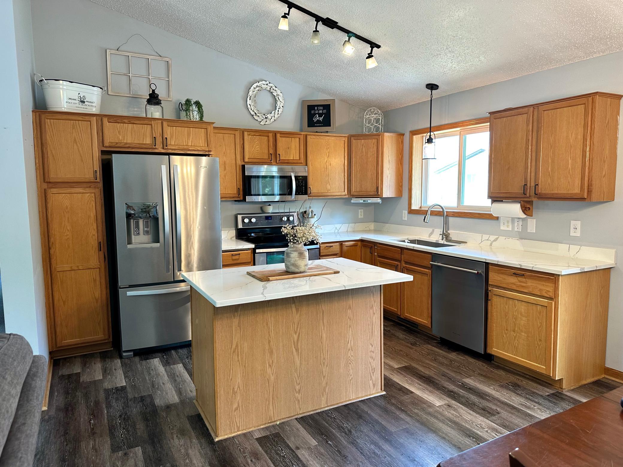 View of Residential at 211 Florence Avenue, Annandale MN 55302, Annandale (4 of 19) - Mike Wilen | Minnesota Team Real Estate