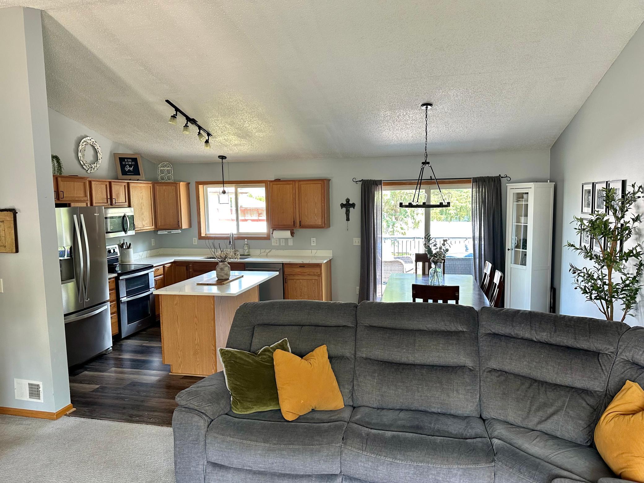 View of Residential at 211 Florence Avenue, Annandale MN 55302, Annandale (2 of 19) - Mike Wilen | Minnesota Team Real Estate