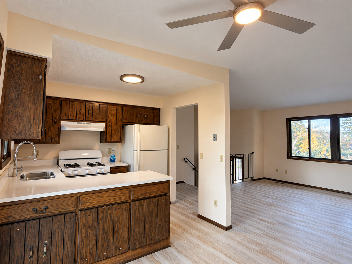 View of Residential at 8223 Brunswick Circle, Brooklyn Park MN 55443, Brooklyn Park (8 of 29) - Mike Wilen | Minnesota Team Real Estate