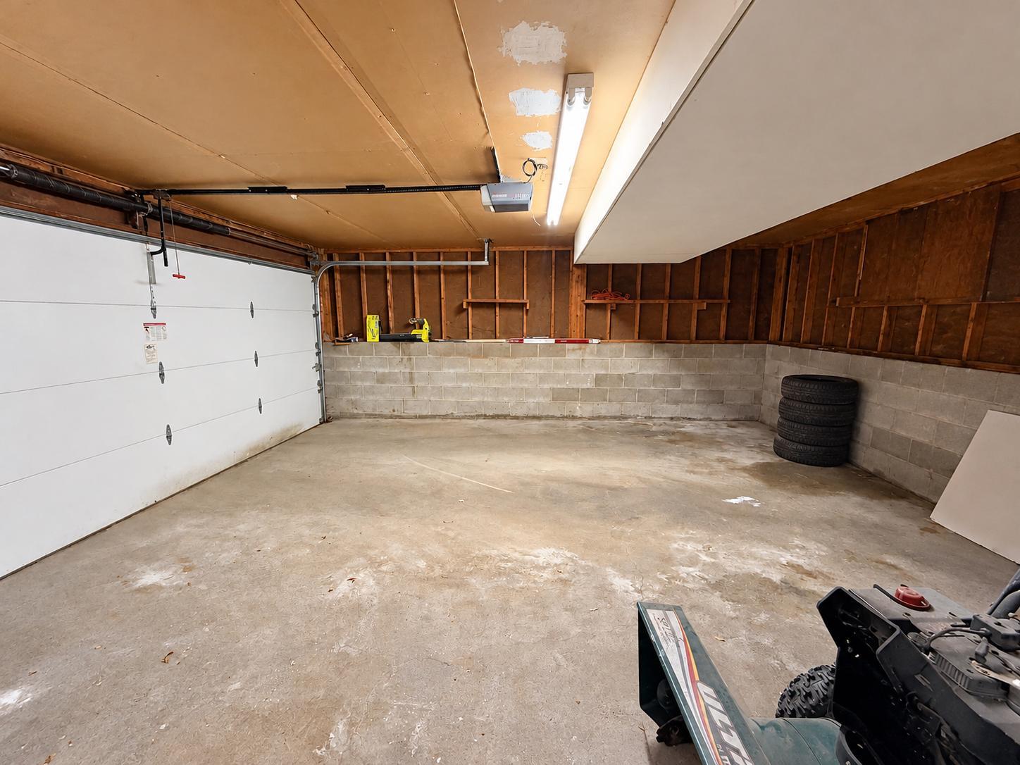 View of Residential at 8223 Brunswick Circle, Brooklyn Park MN 55443, Brooklyn Park (24 of 29) - Mike Wilen | Minnesota Team Real Estate