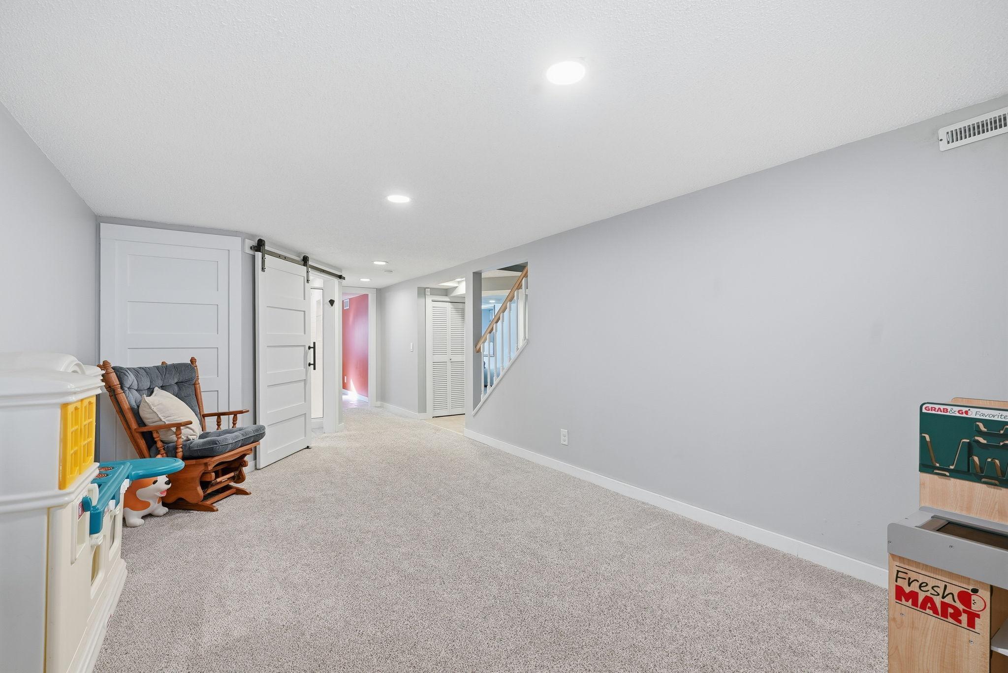 View of Residential at 10525 Rhode Island Avenue, Brooklyn Park MN 55445, Brooklyn Park (23 of 39) - Mike Wilen | Minnesota Team Real Estate